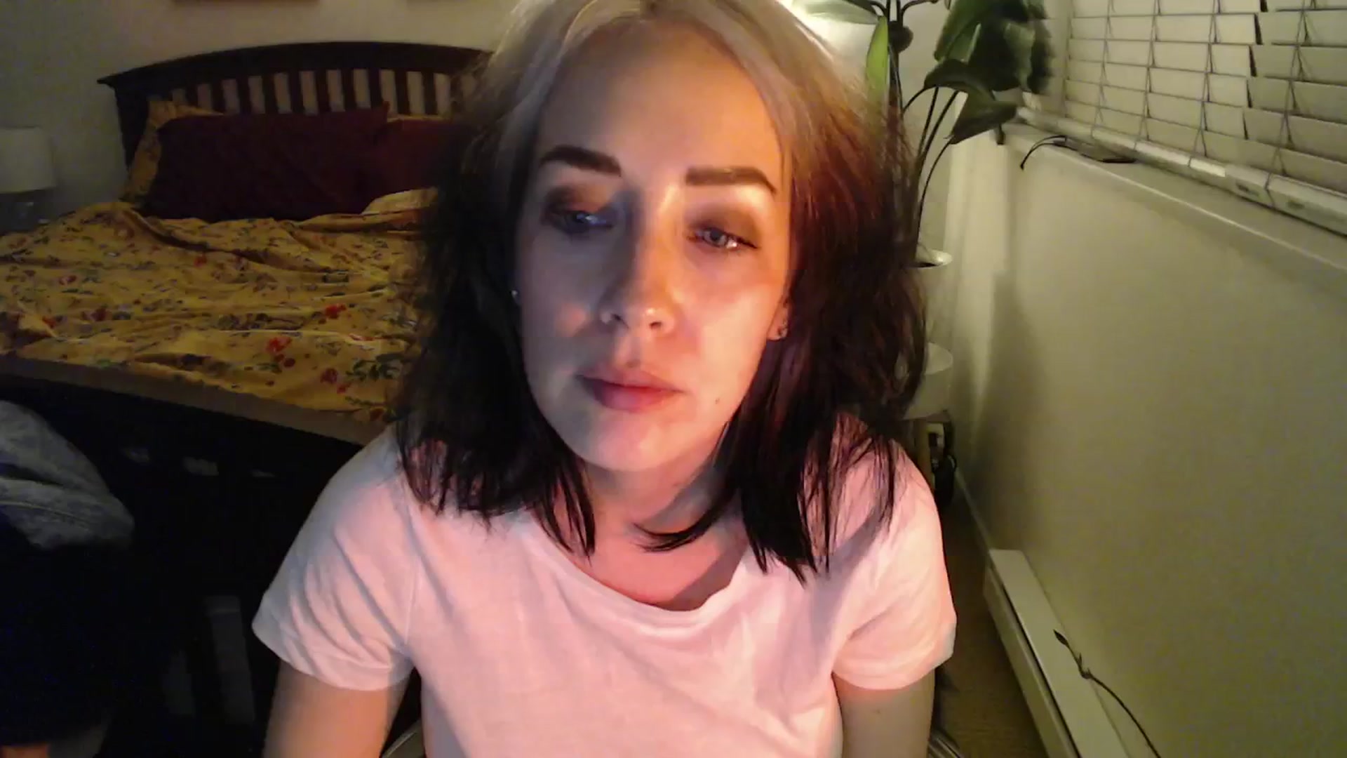 Gallery image thumbnail from NahlaHoney's myfreecams stream on, 10/29/2024, 03:00 image 3 of 20