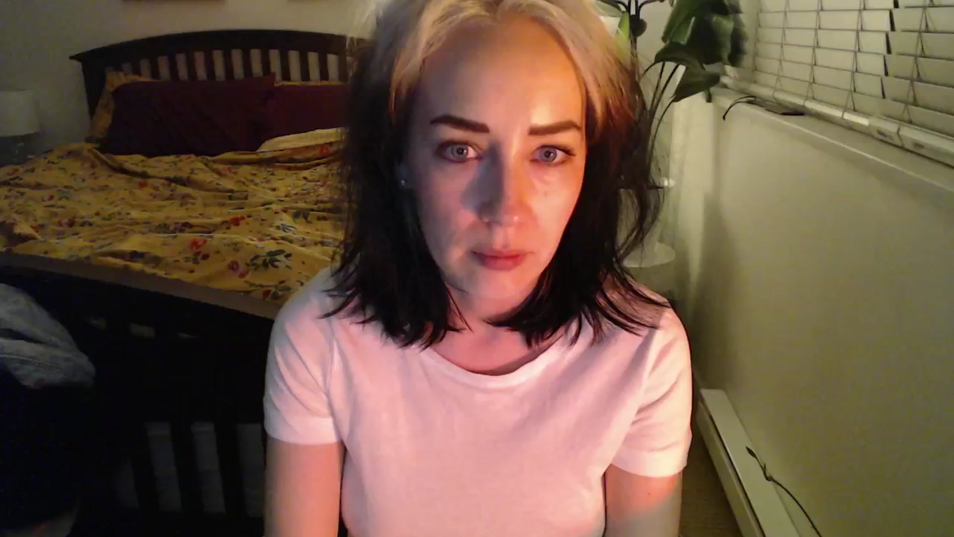 Gallery image thumbnail from NahlaHoney's myfreecams stream on, 10/29/2024, 03:00 image 6 of 20