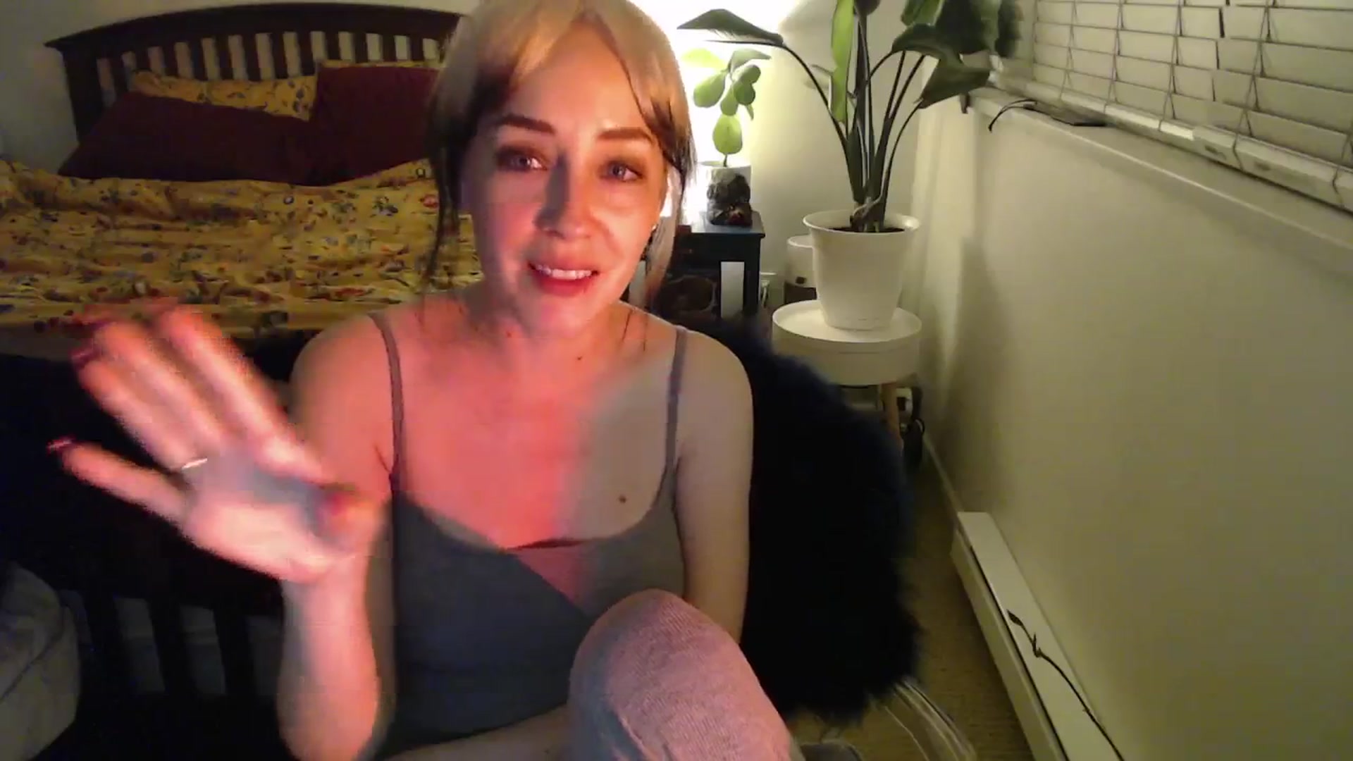Gallery image thumbnail from NahlaHoney's myfreecams stream on, 11/02/2024, 01:53 image 17 of 20
