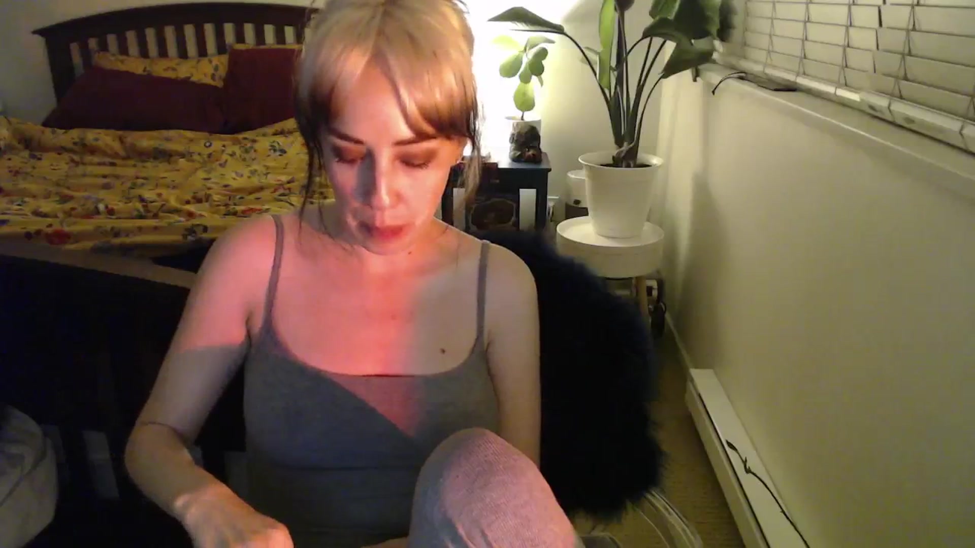 Gallery image thumbnail from NahlaHoney's myfreecams stream on, 11/02/2024, 01:53 image 12 of 20