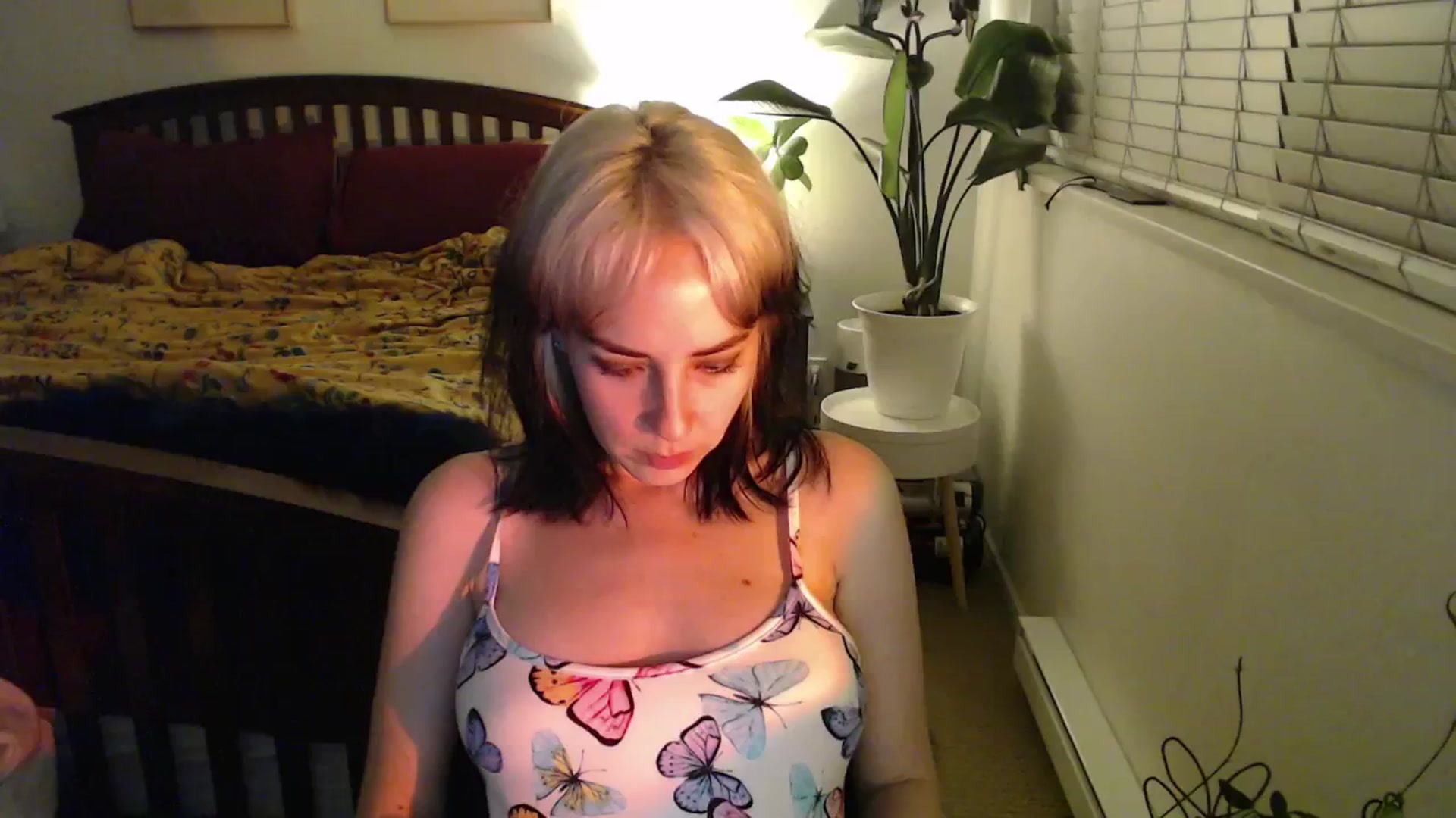 Gallery image thumbnail from NahlaHoney's myfreecams stream on, 11/06/2024, 05:02 image 11 of 20