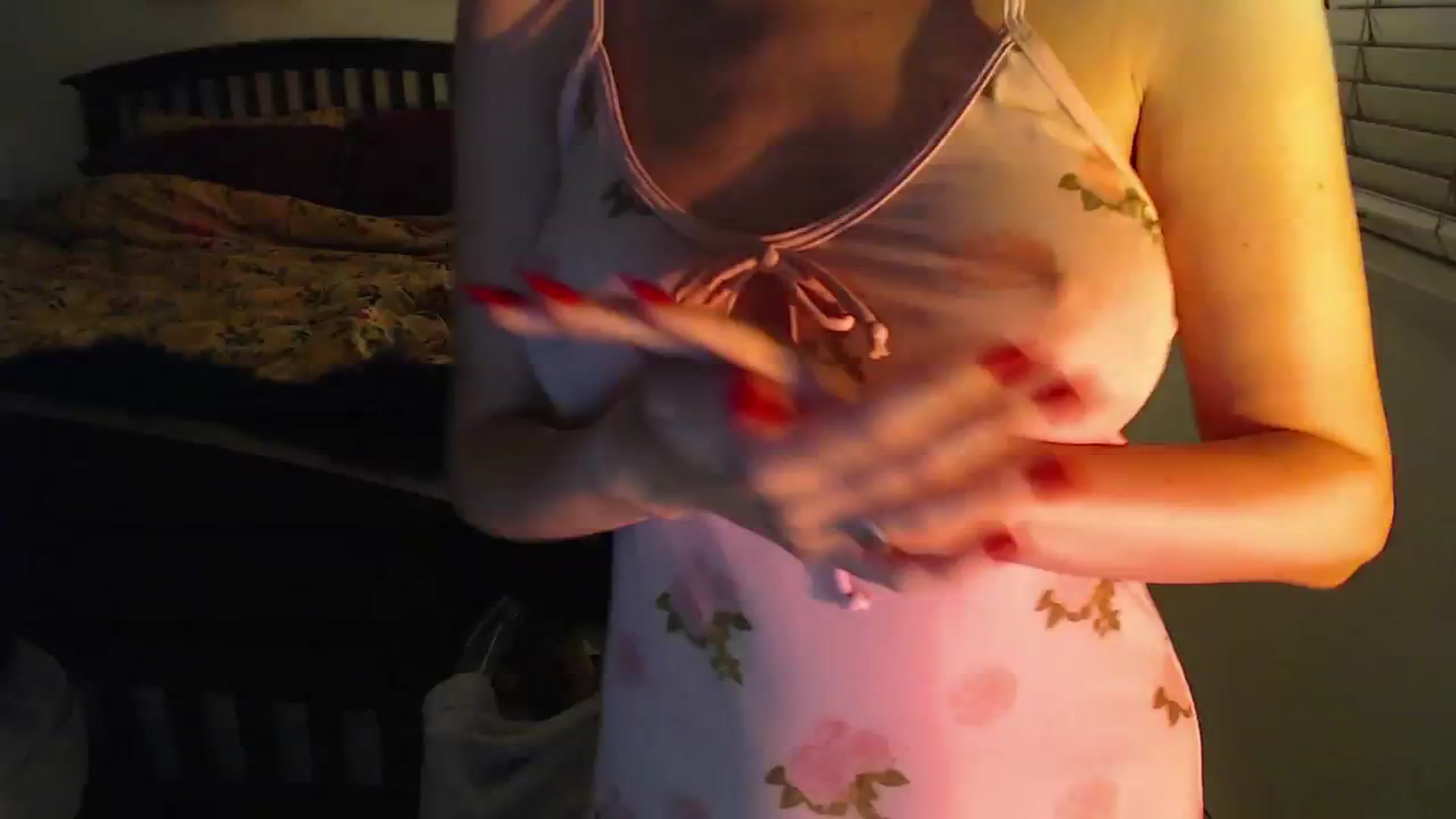 Gallery image thumbnail from NahlaHoney's myfreecams stream on, 11/07/2024, 06:13 image 12 of 20