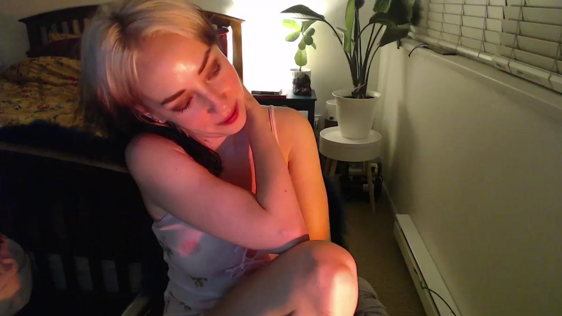 Gallery image thumbnail from NahlaHoney's myfreecams stream on, 11/07/2024, 06:13 image 2 of 20