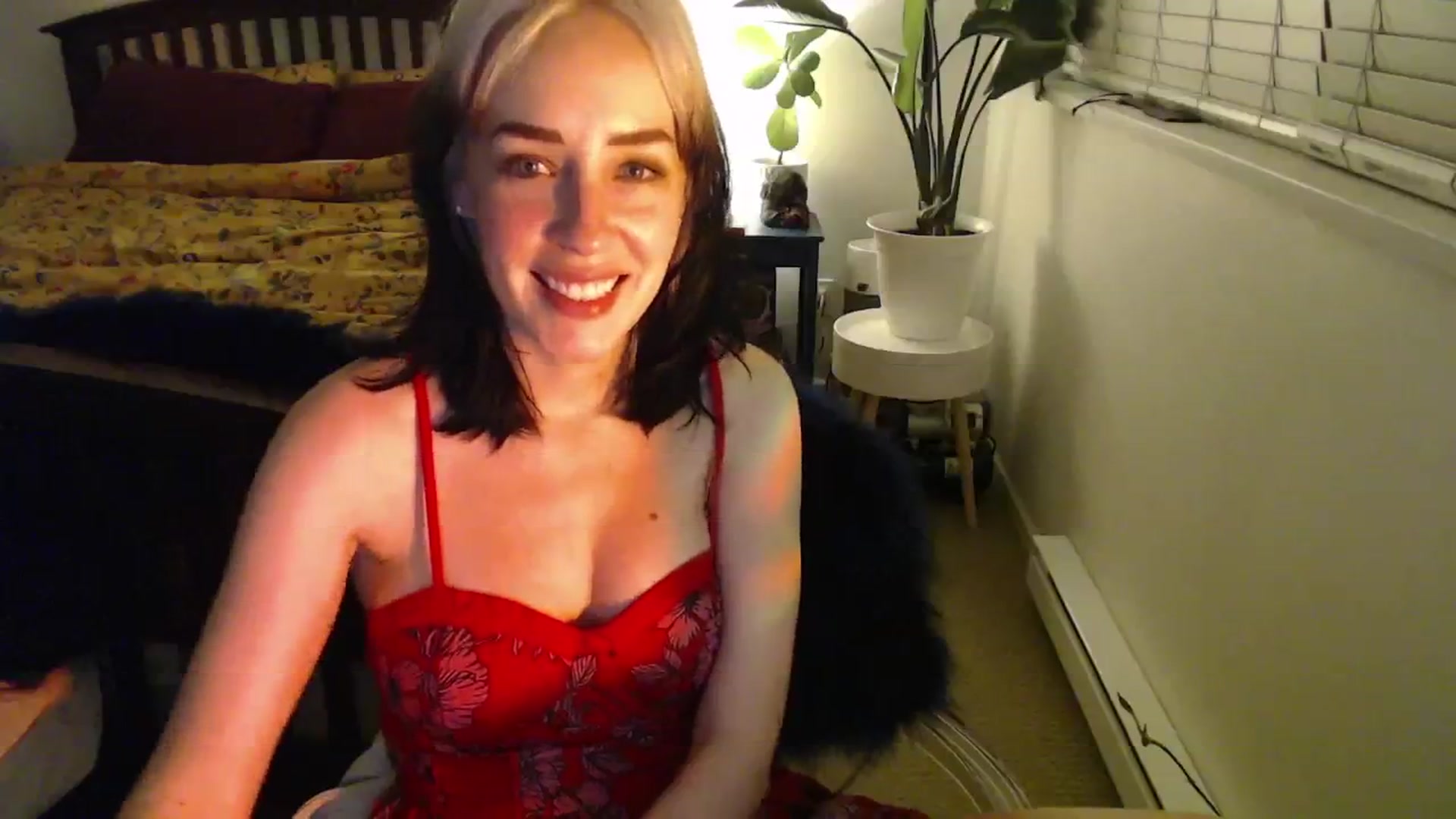 Gallery image thumbnail from NahlaHoney's myfreecams stream on, 11/12/2024, 04:01 image 6 of 20