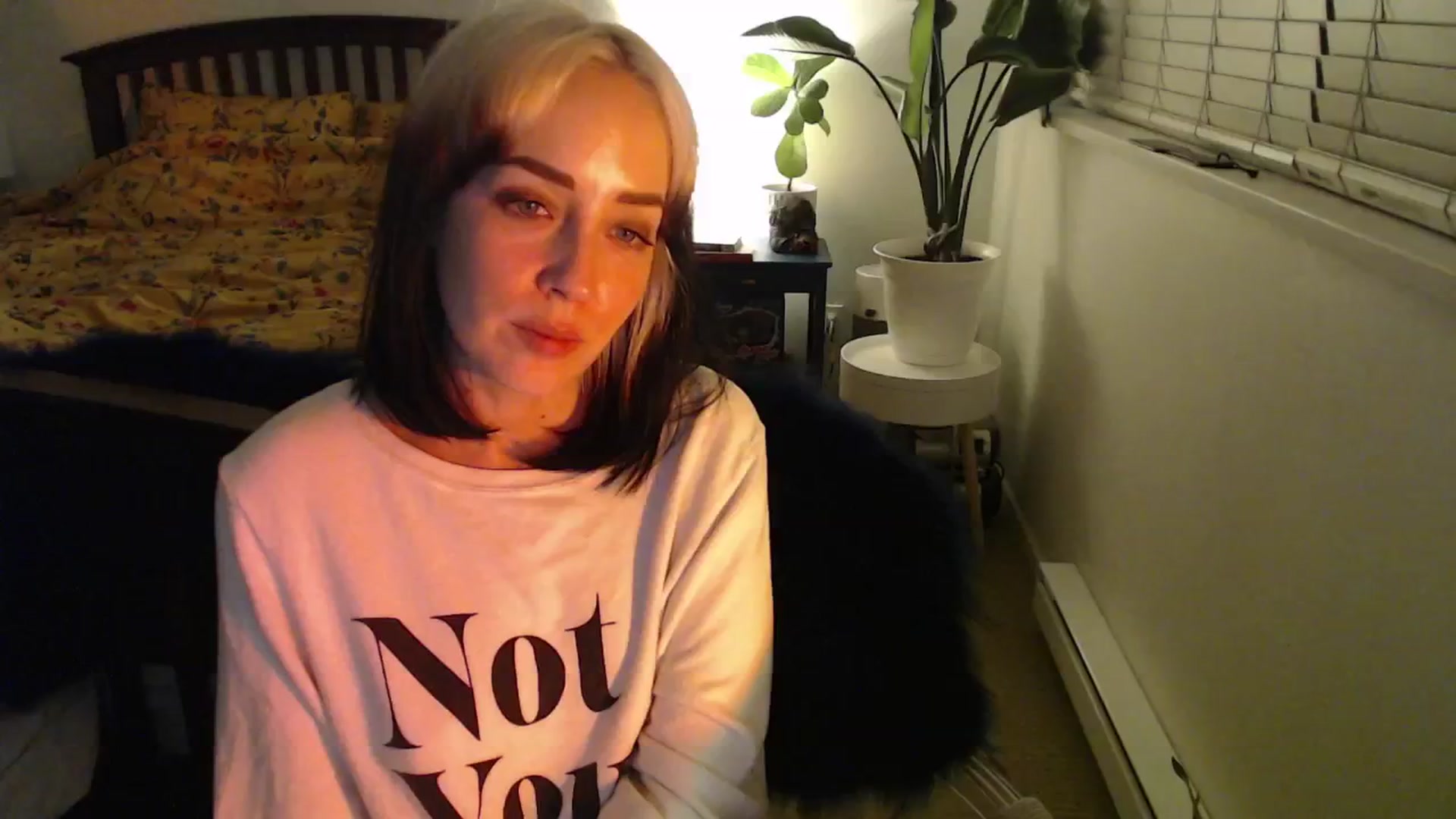 Gallery image thumbnail from NahlaHoney's myfreecams stream on, 11/14/2024, 04:01 image 15 of 20