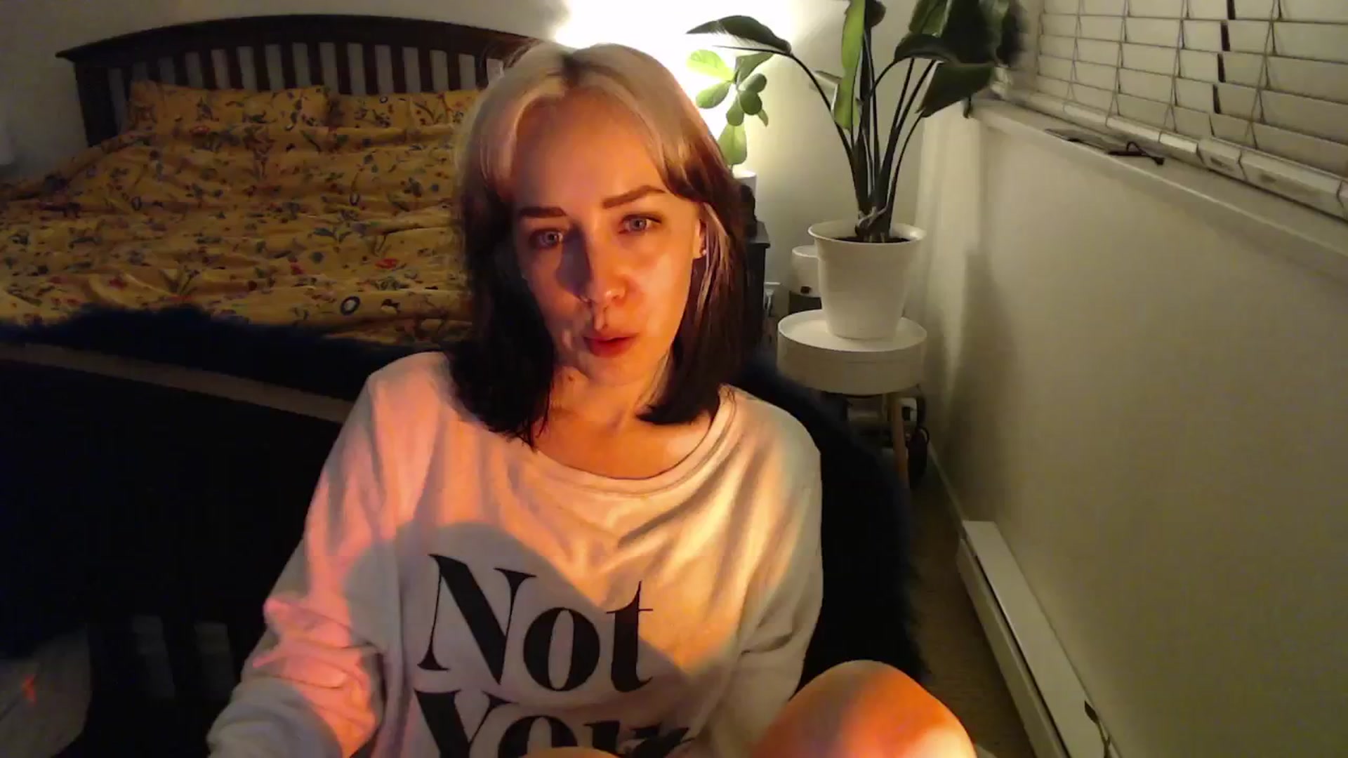 Gallery image thumbnail from NahlaHoney's myfreecams stream on, 11/14/2024, 04:01 image 1 of 20