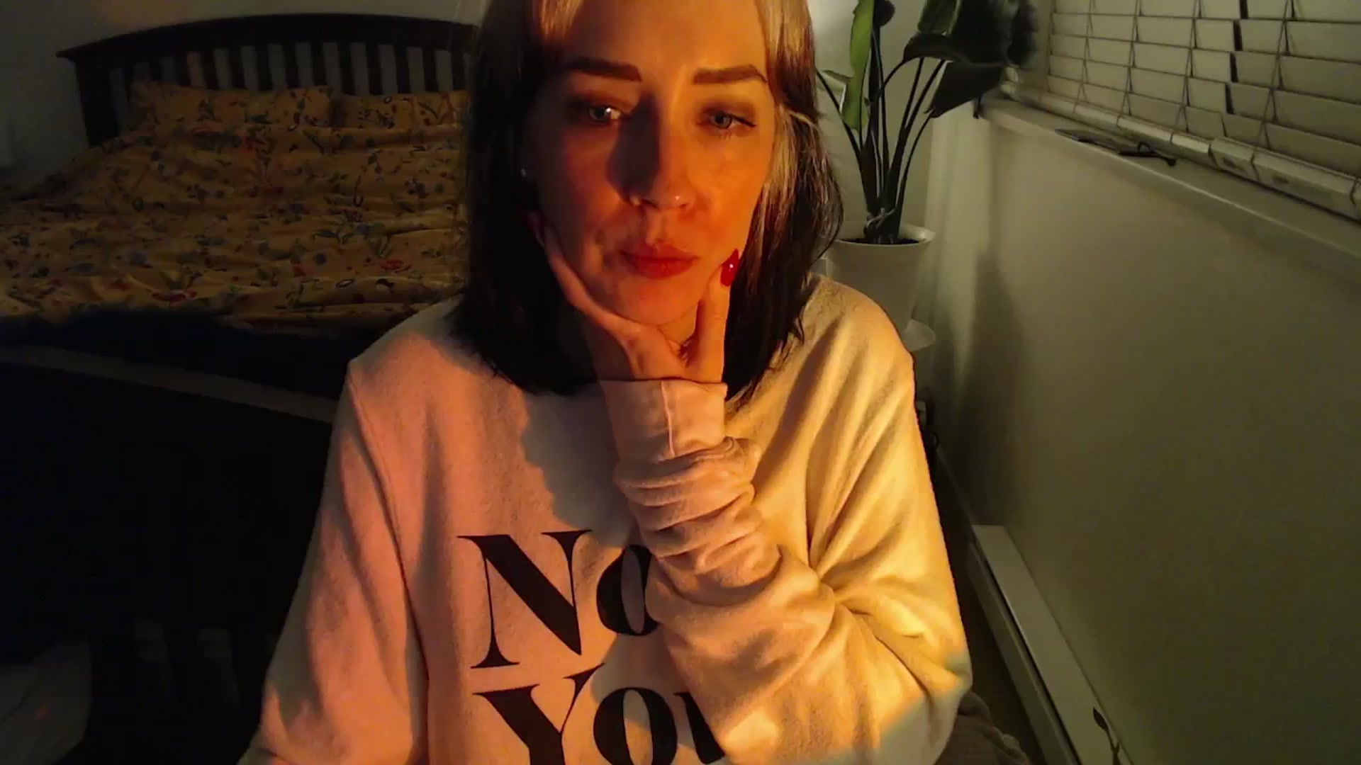 Gallery image thumbnail from NahlaHoney's myfreecams stream on, 11/14/2024, 06:19 image 4 of 20