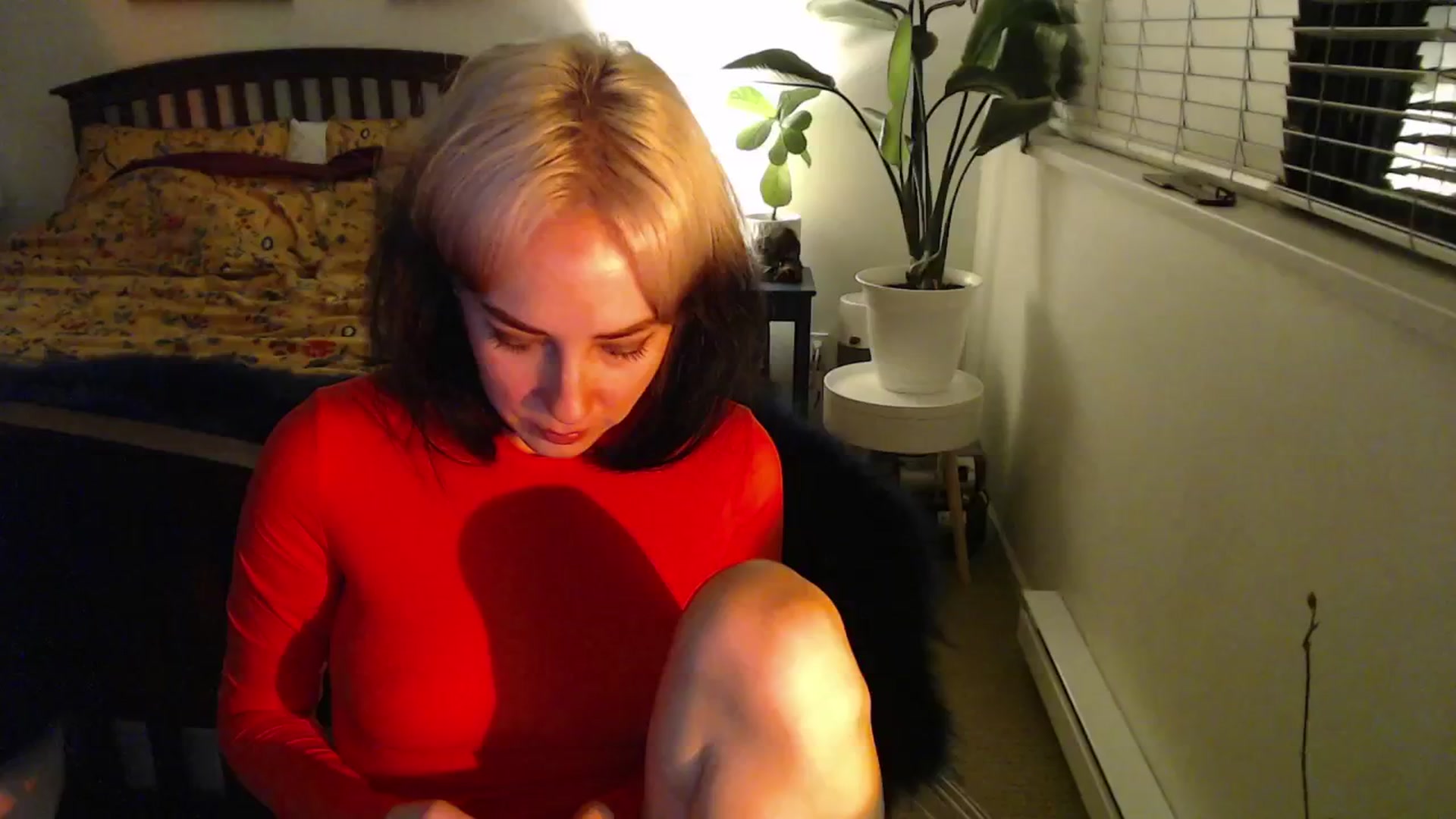 Gallery image thumbnail from NahlaHoney's myfreecams stream on, 11/18/2024, 03:58 image 12 of 20
