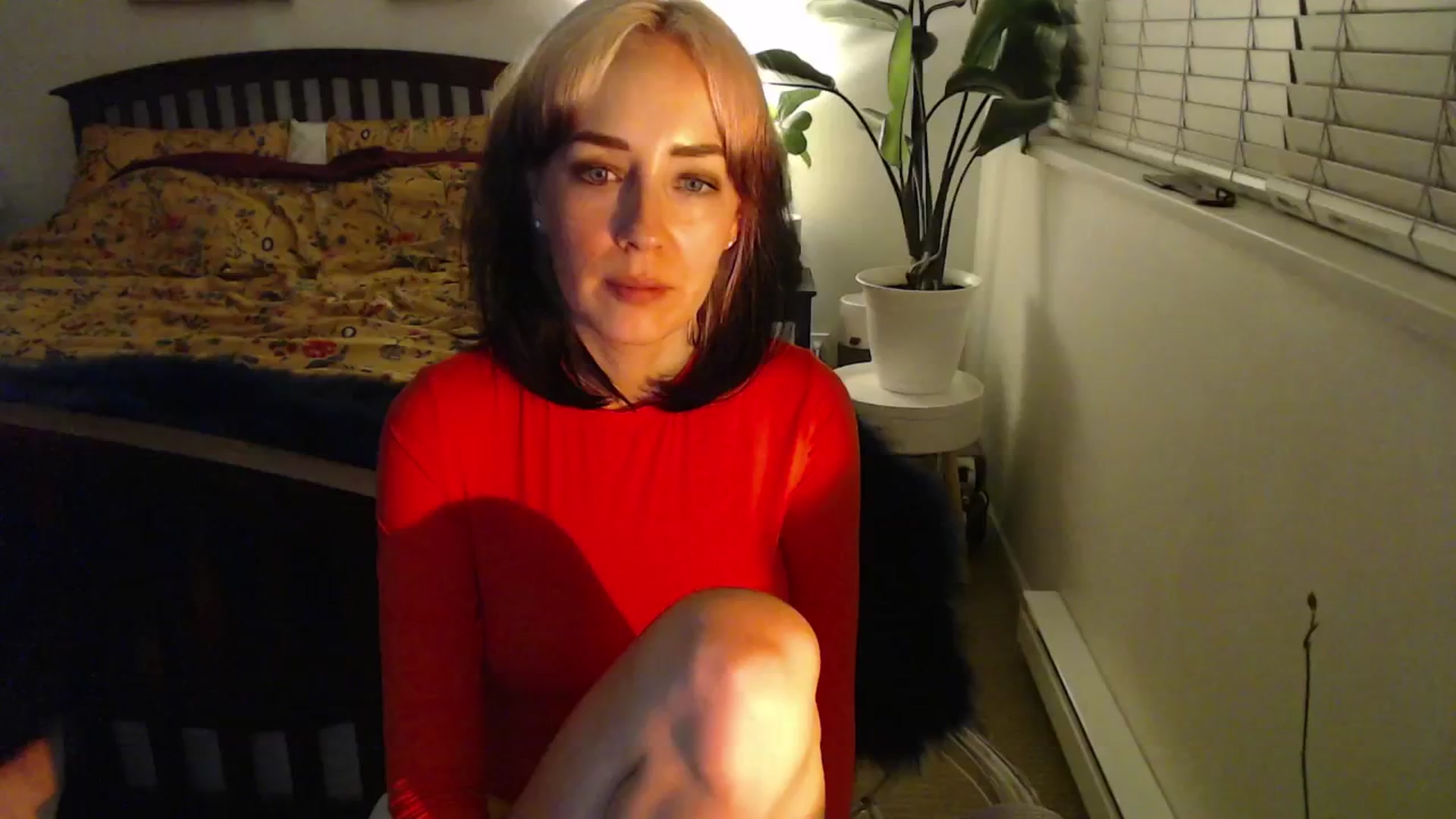Gallery image thumbnail from NahlaHoney's myfreecams stream on, 11/18/2024, 03:58 image 5 of 20