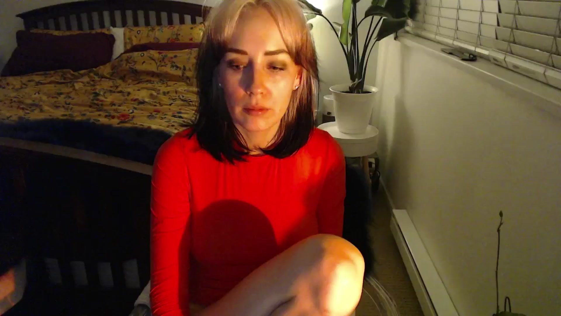 Gallery image thumbnail from NahlaHoney's myfreecams stream on, 11/18/2024, 06:03 image 2 of 20