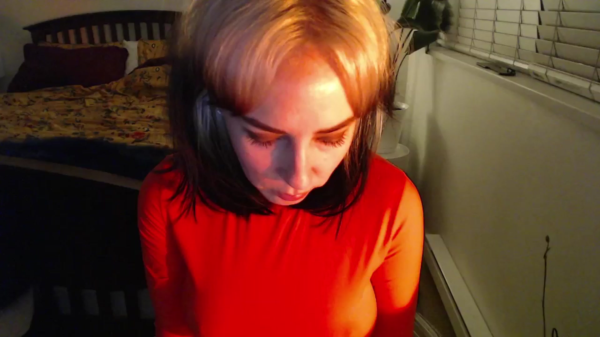 Gallery image thumbnail from NahlaHoney's myfreecams stream on, 11/18/2024, 06:03 image 3 of 20