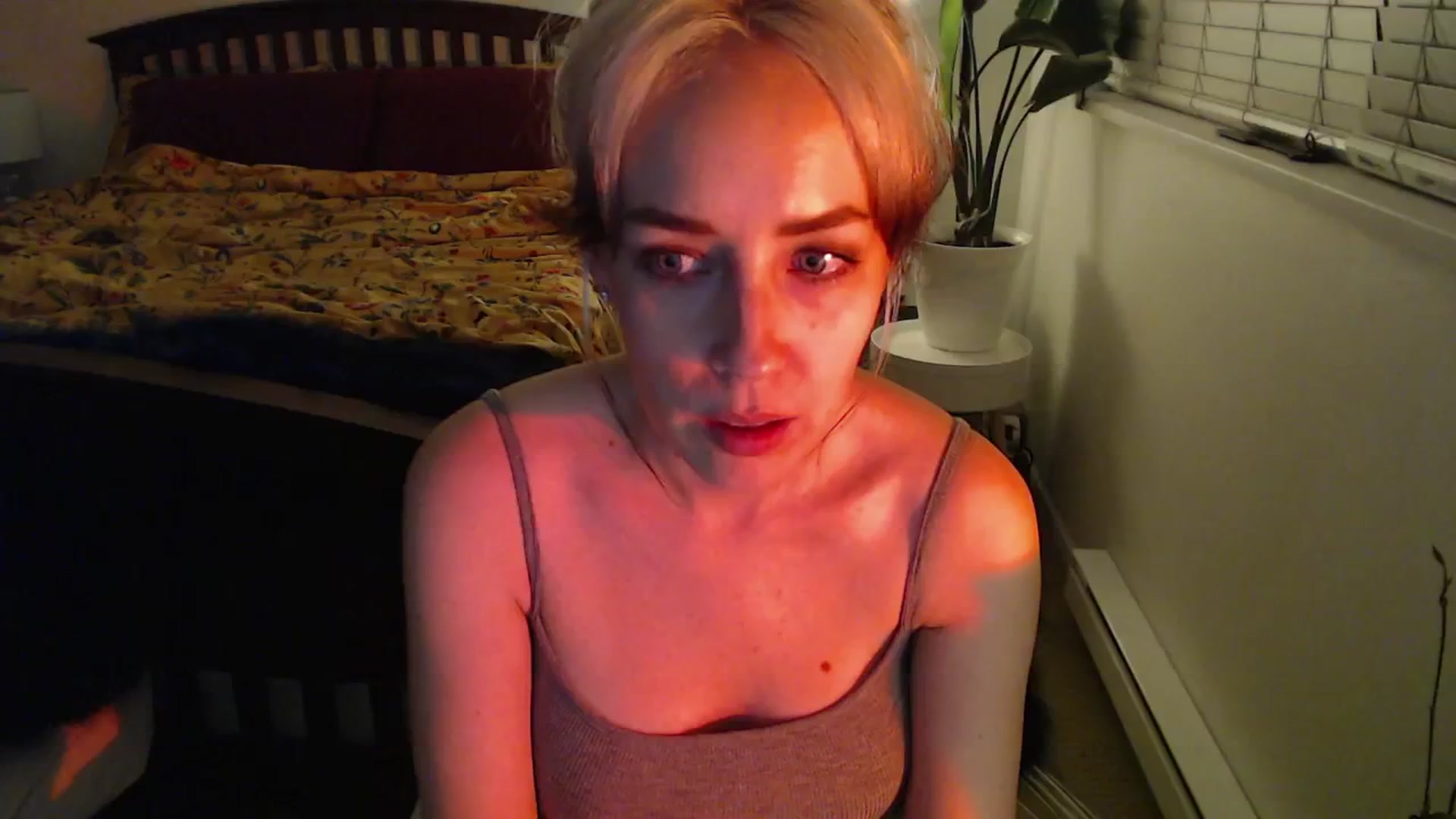 Gallery image thumbnail from NahlaHoney's myfreecams stream on, 11/22/2024, 04:16 image 19 of 20