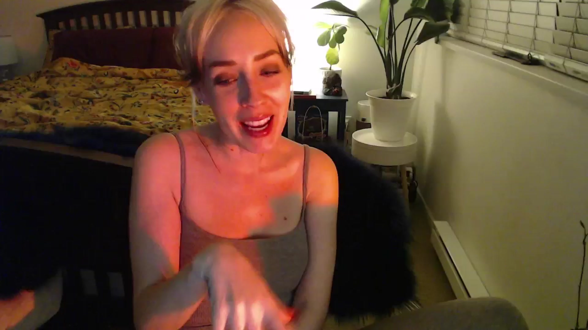 Gallery image thumbnail from NahlaHoney's myfreecams stream on, 11/22/2024, 04:16 image 8 of 20