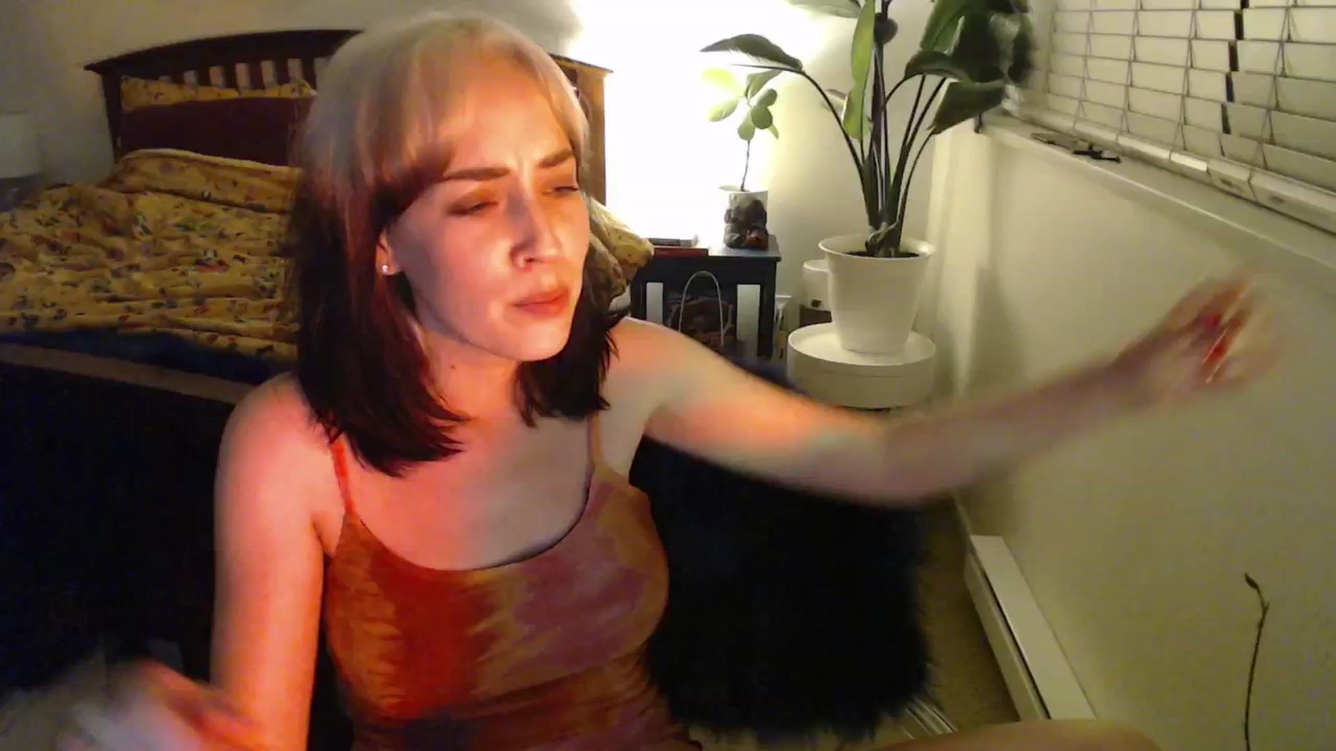 Gallery image thumbnail from NahlaHoney's myfreecams stream on, 11/23/2024, 04:16 image 14 of 20