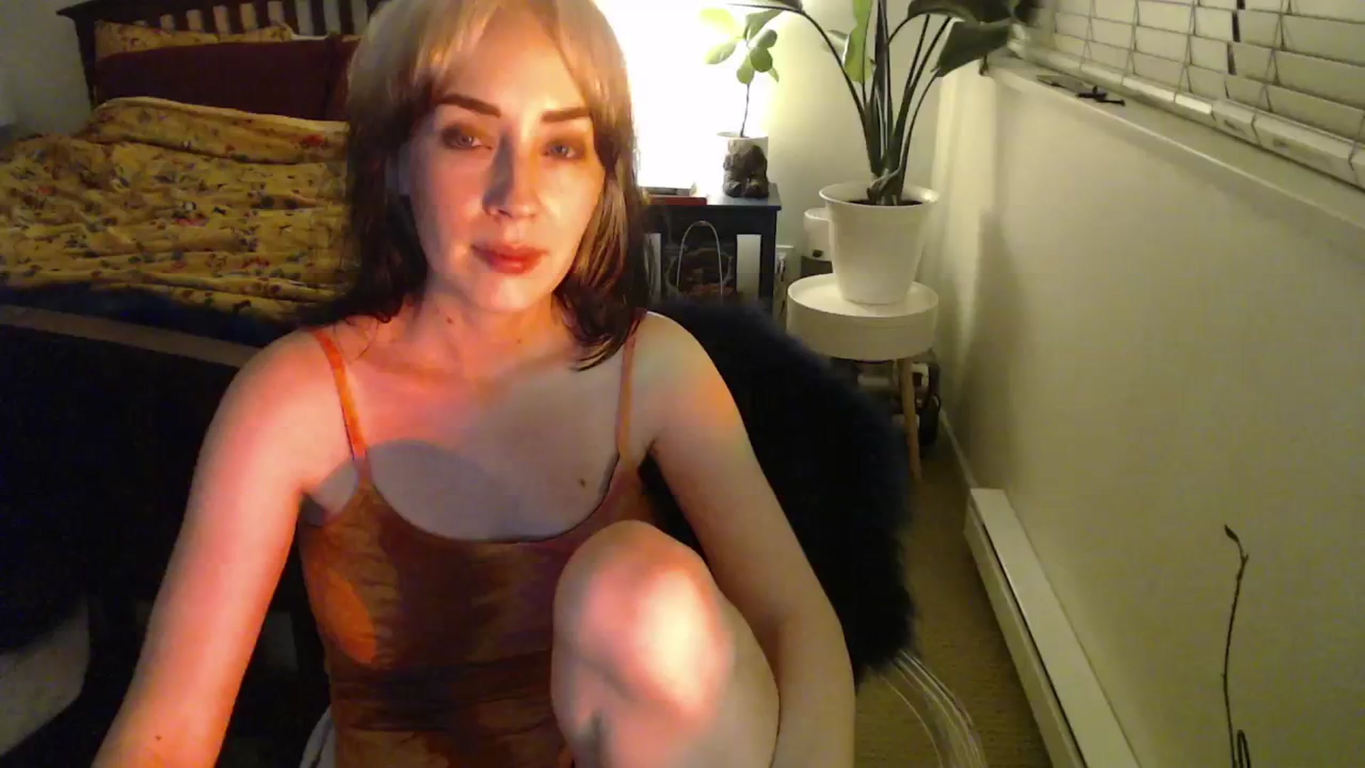 Gallery image thumbnail from NahlaHoney's myfreecams stream on, 11/23/2024, 04:16 image 6 of 20