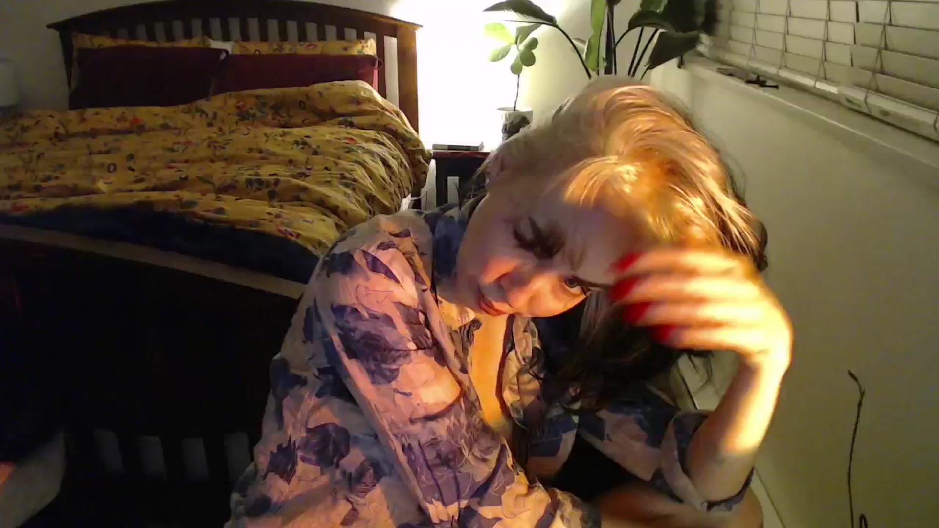 Gallery image thumbnail from NahlaHoney's myfreecams stream on, 11/25/2024, 05:55 image 8 of 20