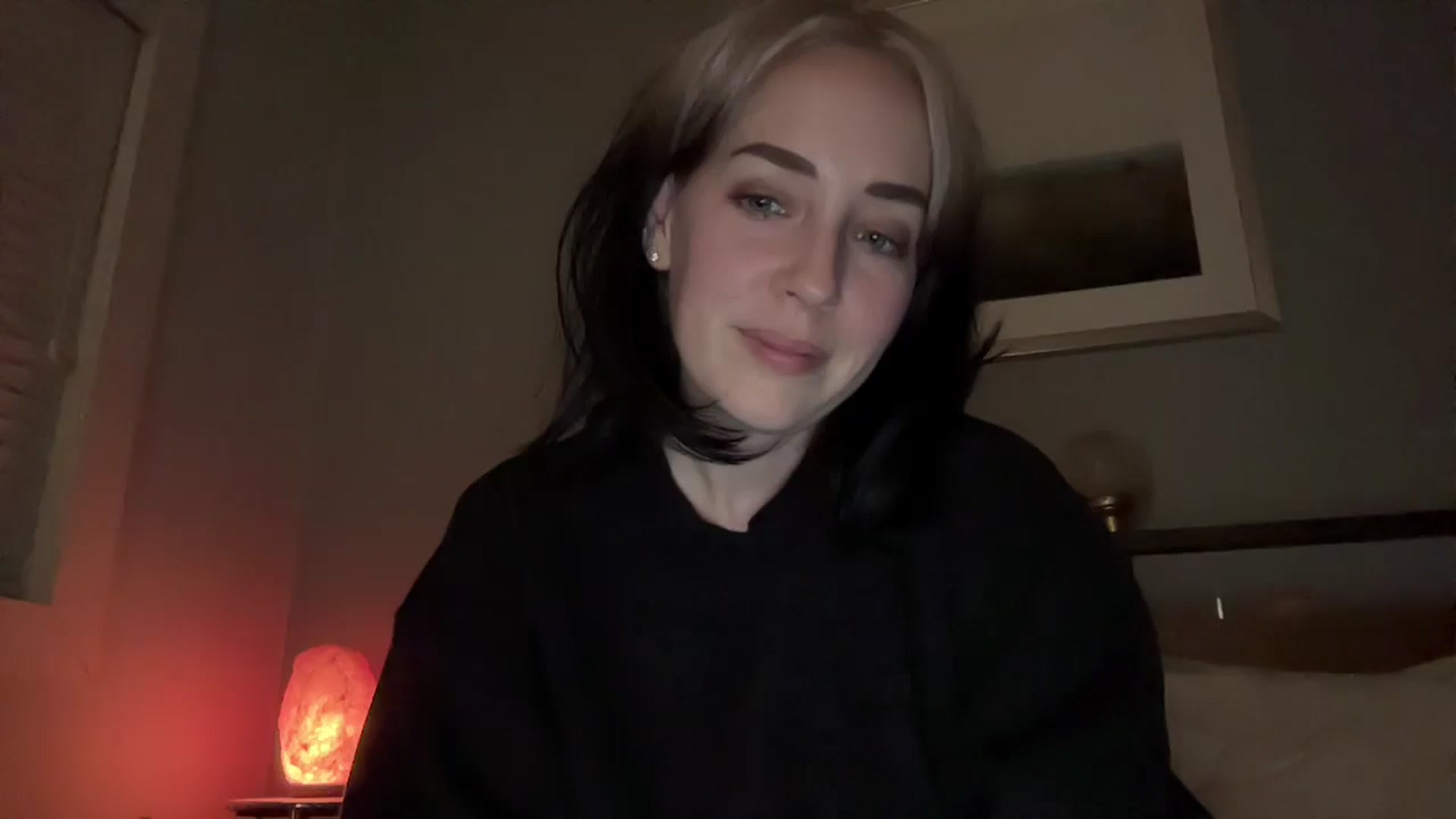 Gallery image thumbnail from NahlaHoney's myfreecams stream on, 12/02/2024, 07:06 image 20 of 20