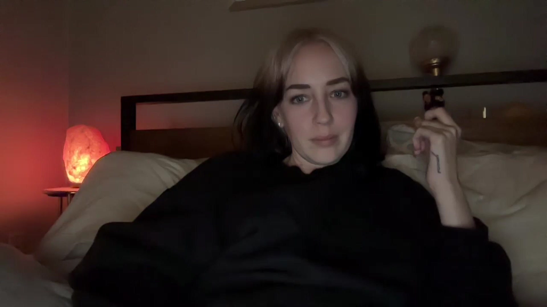 Gallery image thumbnail from NahlaHoney's myfreecams stream on, 12/02/2024, 07:06 image 19 of 20