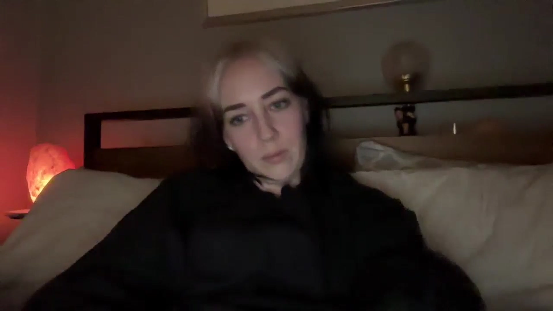 Gallery image thumbnail from NahlaHoney's myfreecams stream on, 12/02/2024, 07:06 image 13 of 20