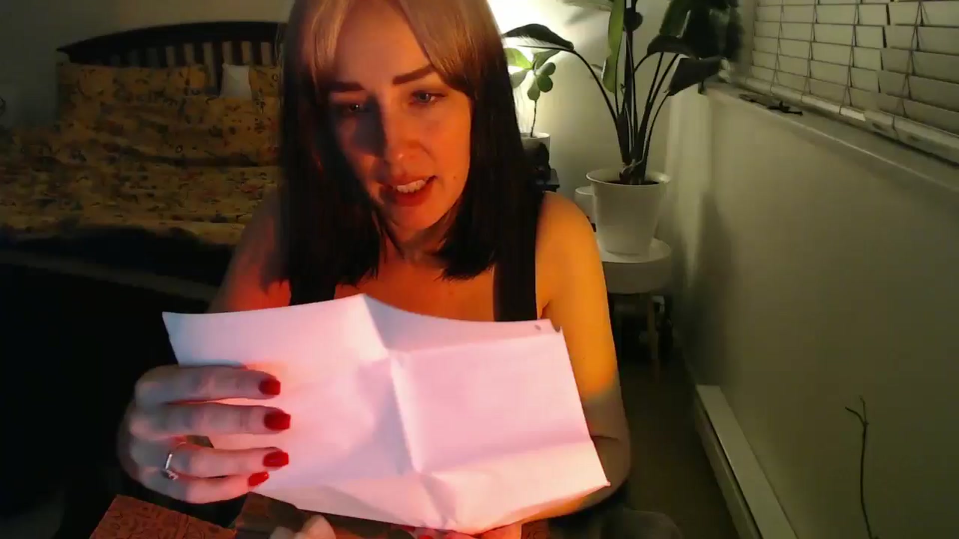 Gallery image thumbnail from NahlaHoney's myfreecams stream on, 12/03/2024, 02:40 image 6 of 20
