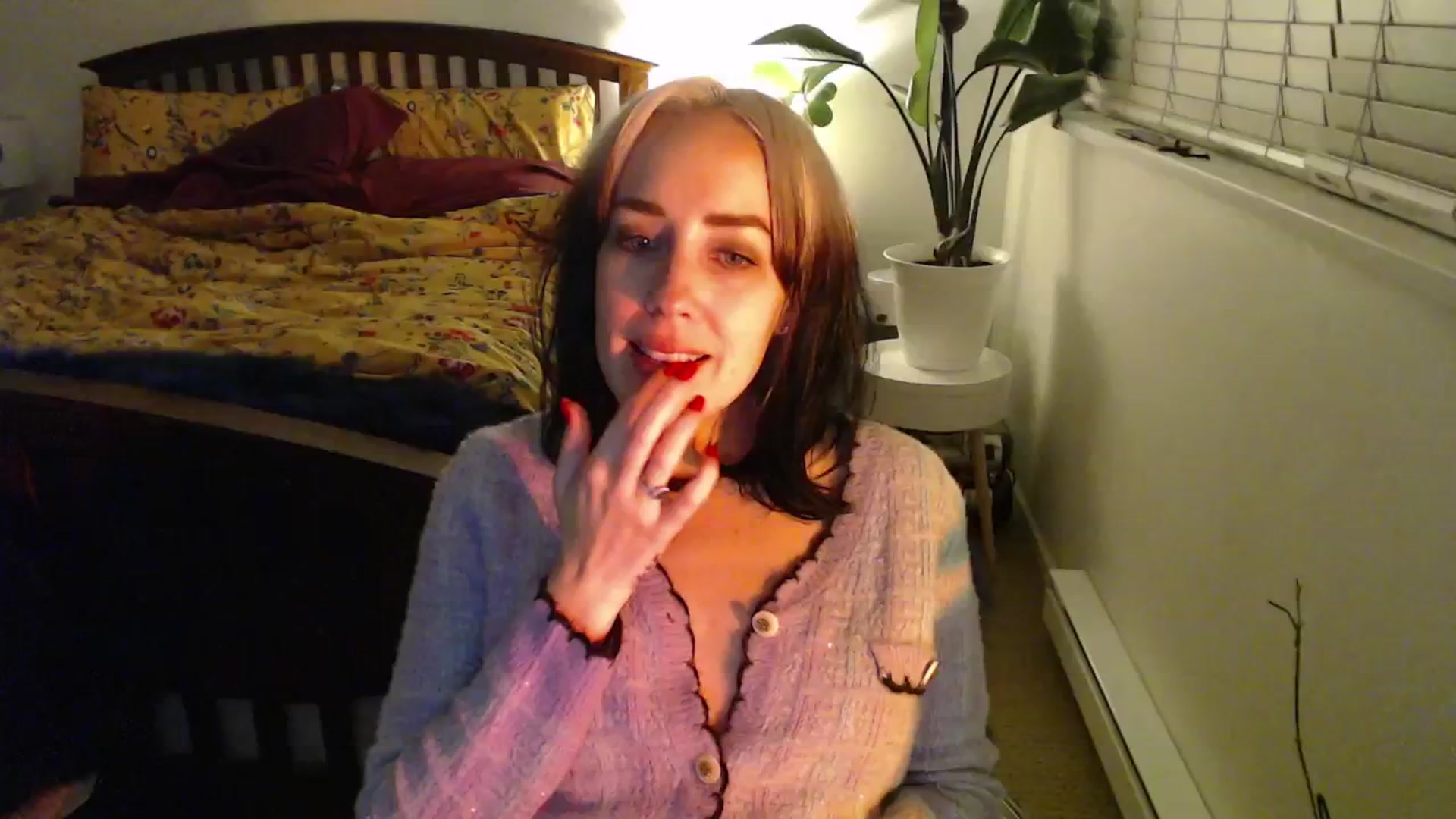 Gallery image thumbnail from NahlaHoney's myfreecams stream on, 12/05/2024, 06:21 image 13 of 20