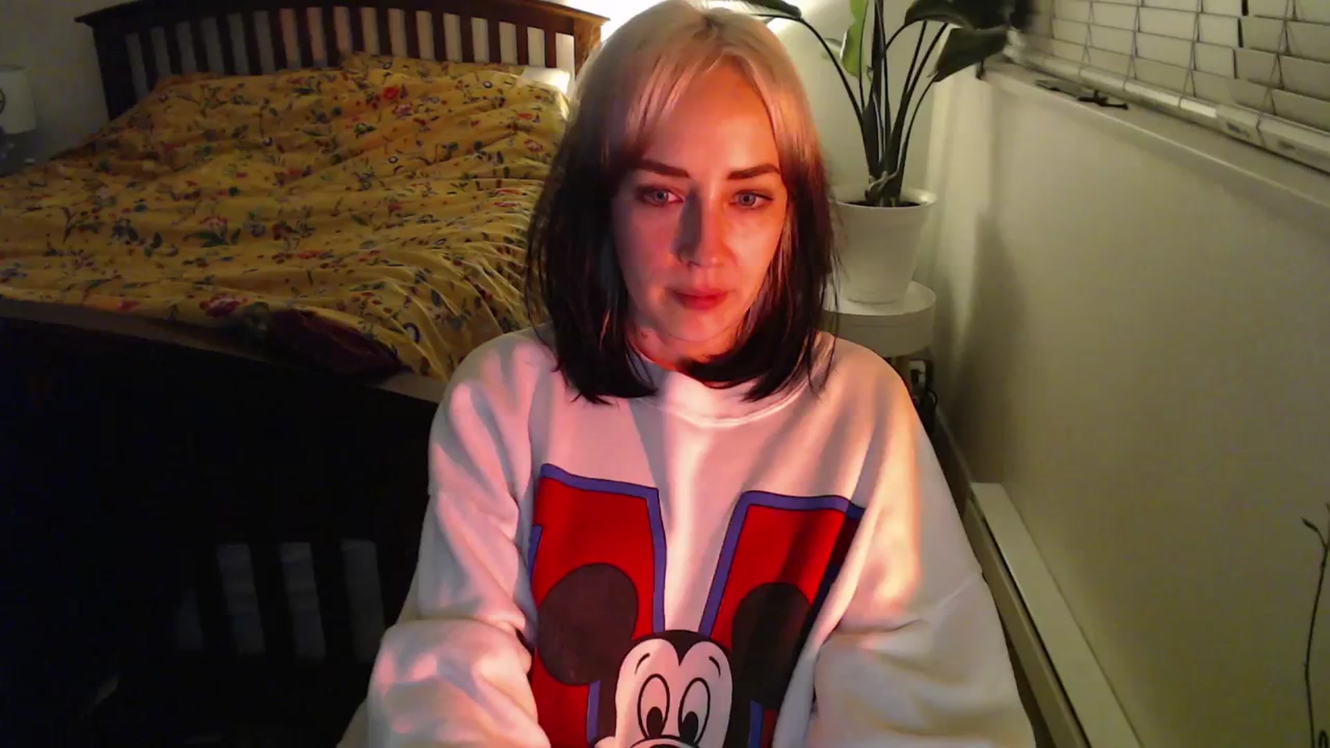 Gallery image thumbnail from NahlaHoney's myfreecams stream on, 12/08/2024, 04:11 image 5 of 20