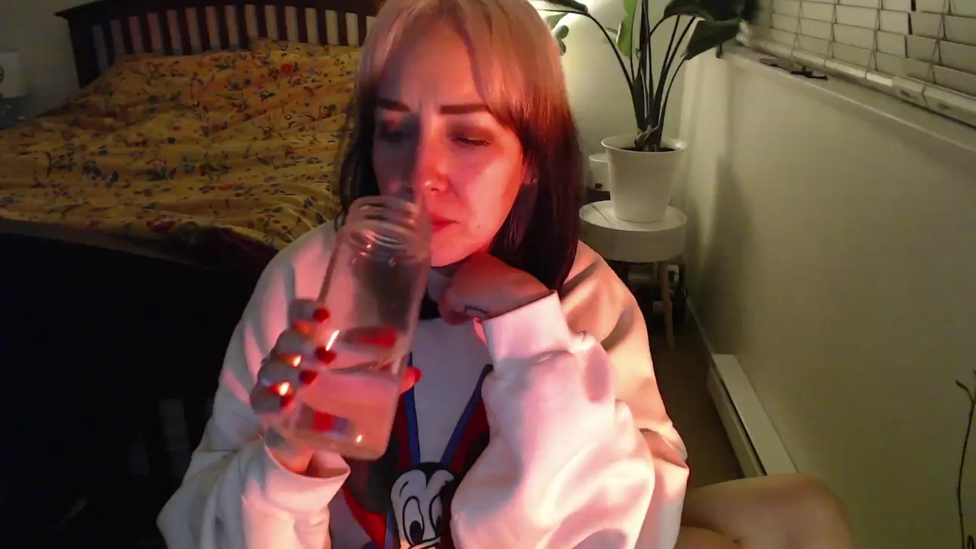 Gallery image thumbnail from NahlaHoney's myfreecams stream on, 12/08/2024, 04:11 image 1 of 20