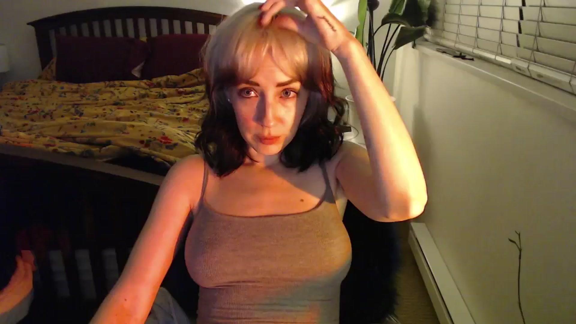 Gallery image thumbnail from NahlaHoney's myfreecams stream on, 12/09/2024, 05:30 image 1 of 20