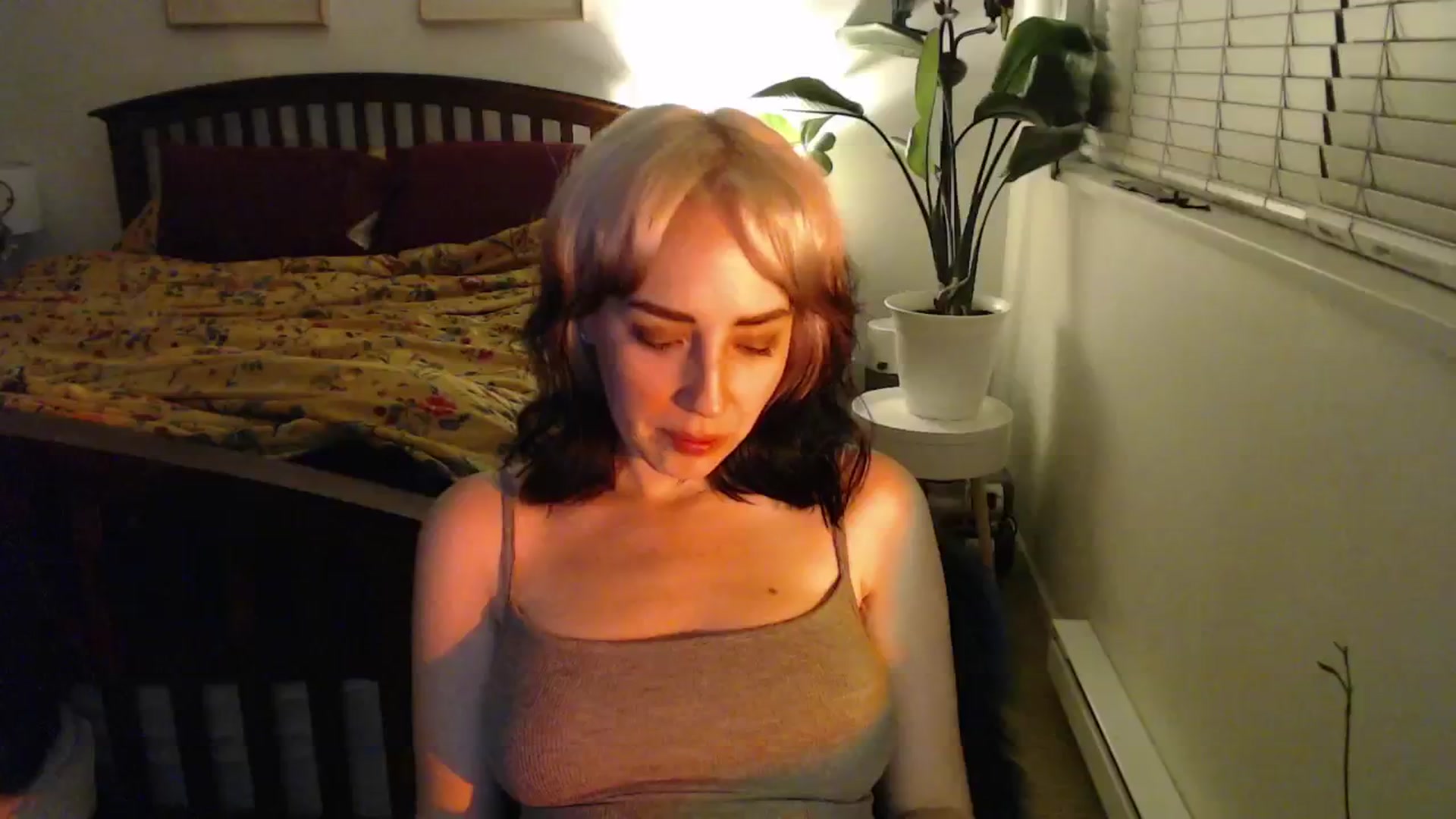 Gallery image thumbnail from NahlaHoney's myfreecams stream on, 12/09/2024, 05:30 image 19 of 20