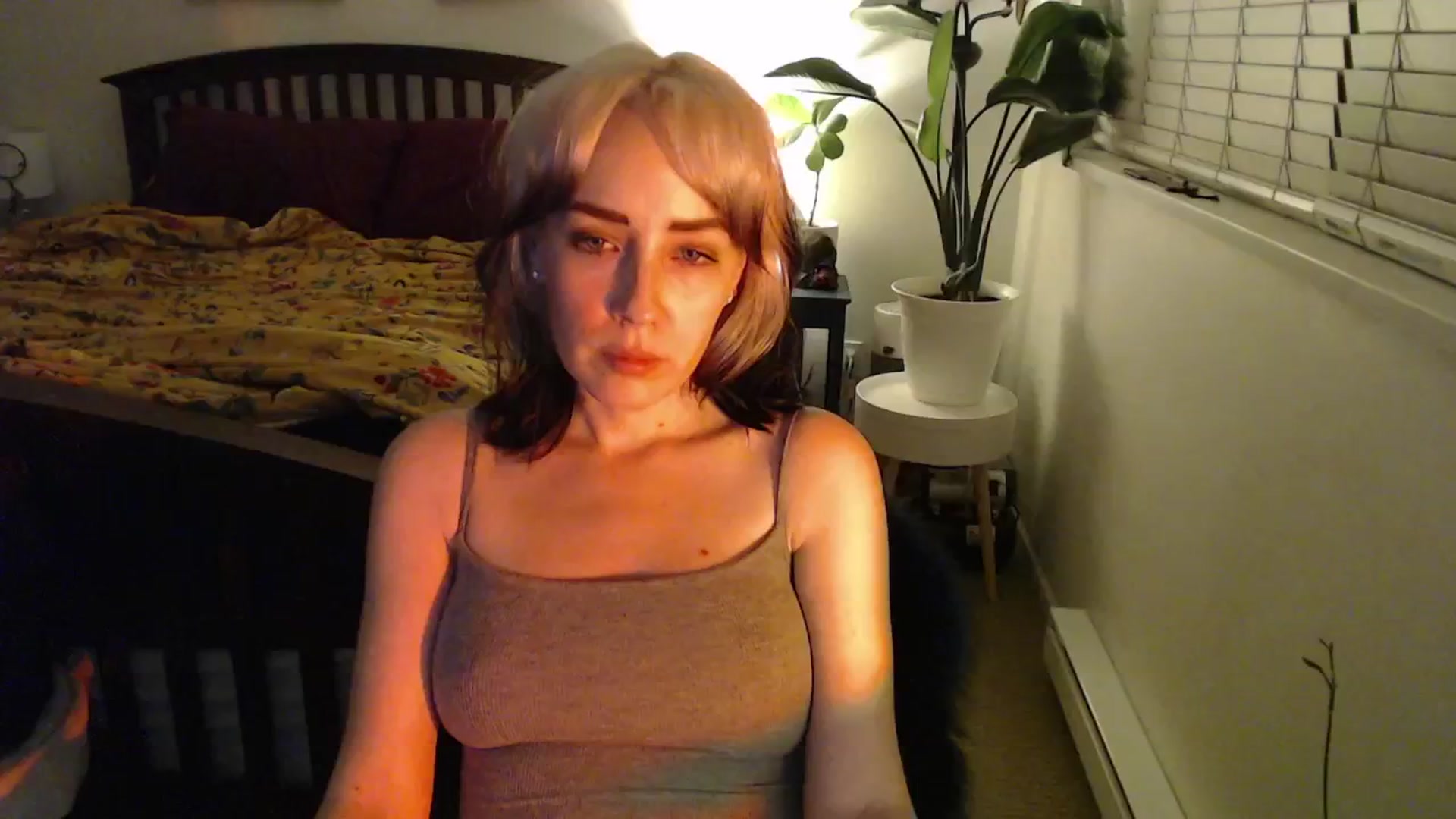 Gallery image thumbnail from NahlaHoney's myfreecams stream on, 12/09/2024, 06:32 image 4 of 20
