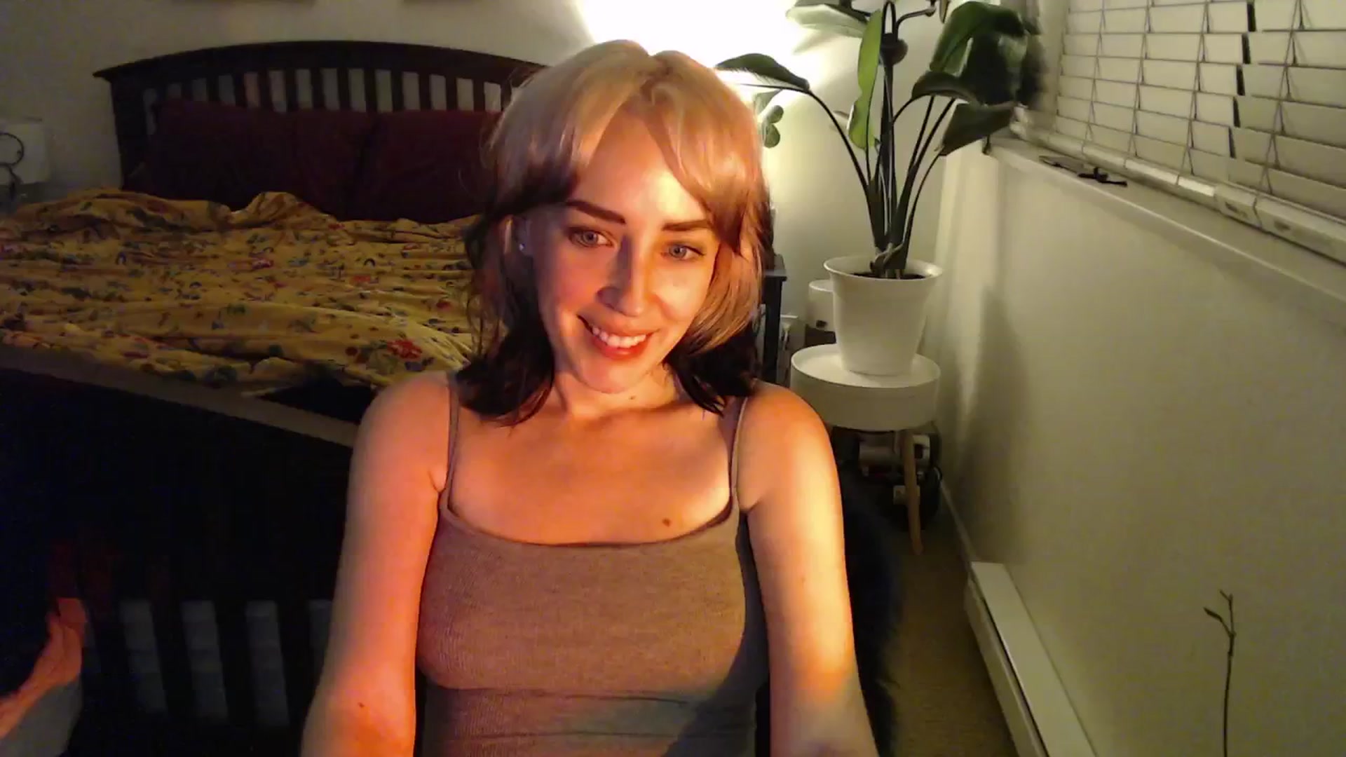 Gallery image thumbnail from NahlaHoney's myfreecams stream on, 12/09/2024, 06:32 image 3 of 20