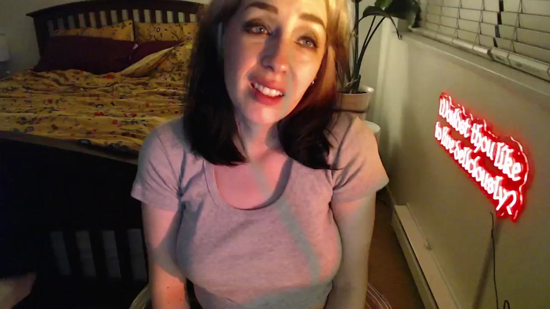 Gallery image thumbnail from NahlaHoney's myfreecams stream on, 12/19/2024, 03:55 image 5 of 20