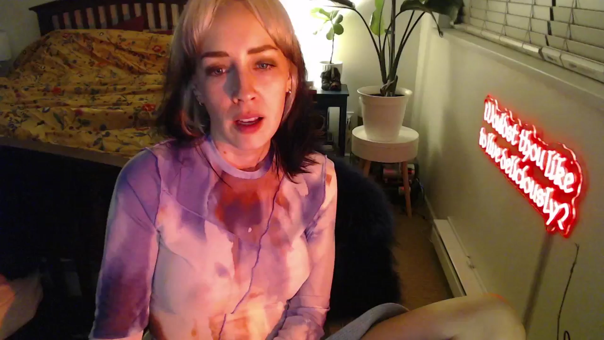 Gallery image thumbnail from NahlaHoney's myfreecams stream on, 12/21/2024, 05:44 image 5 of 20