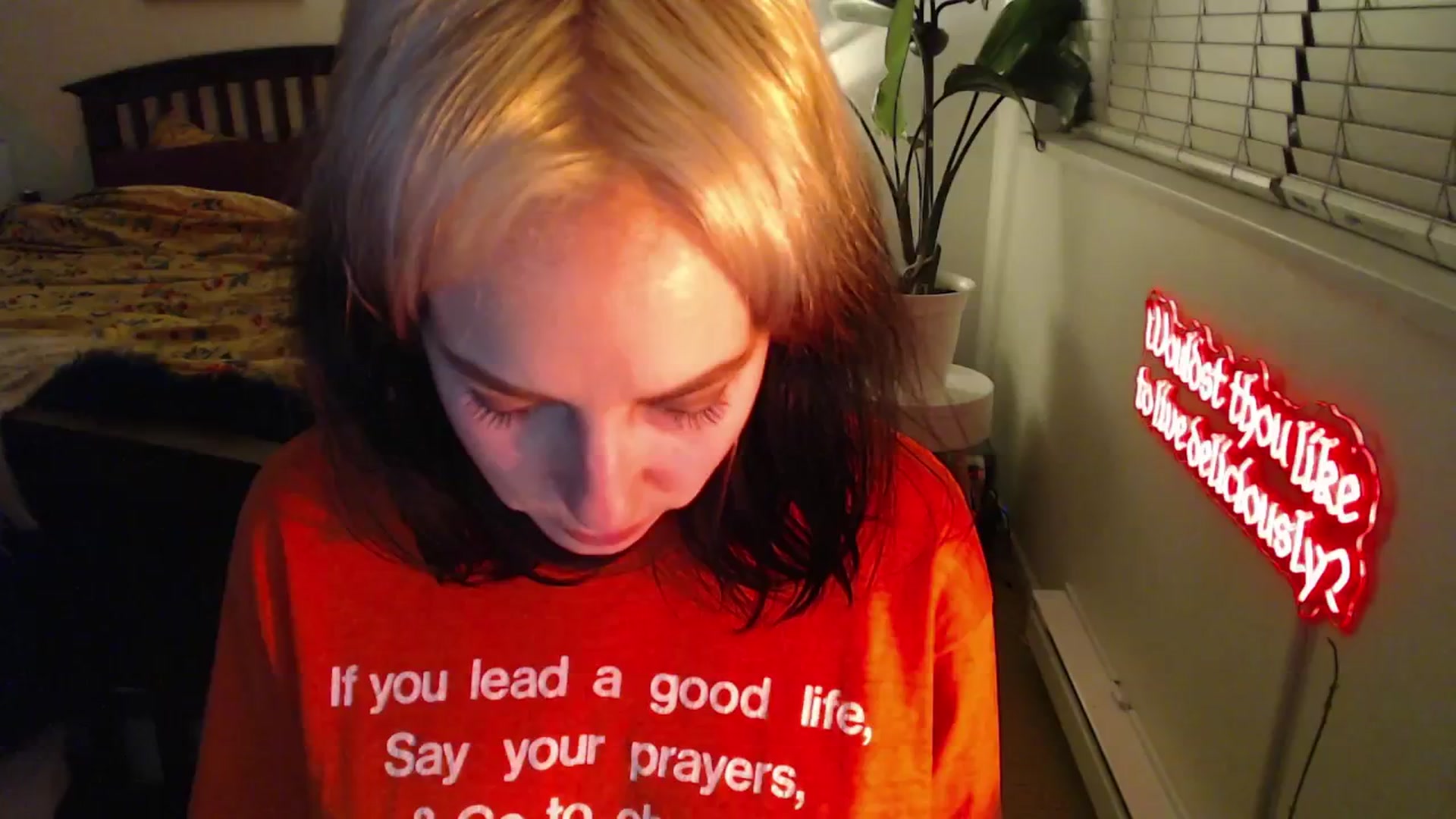 Gallery image thumbnail from NahlaHoney's myfreecams stream on, 01/03/2025, 04:48 image 14 of 20