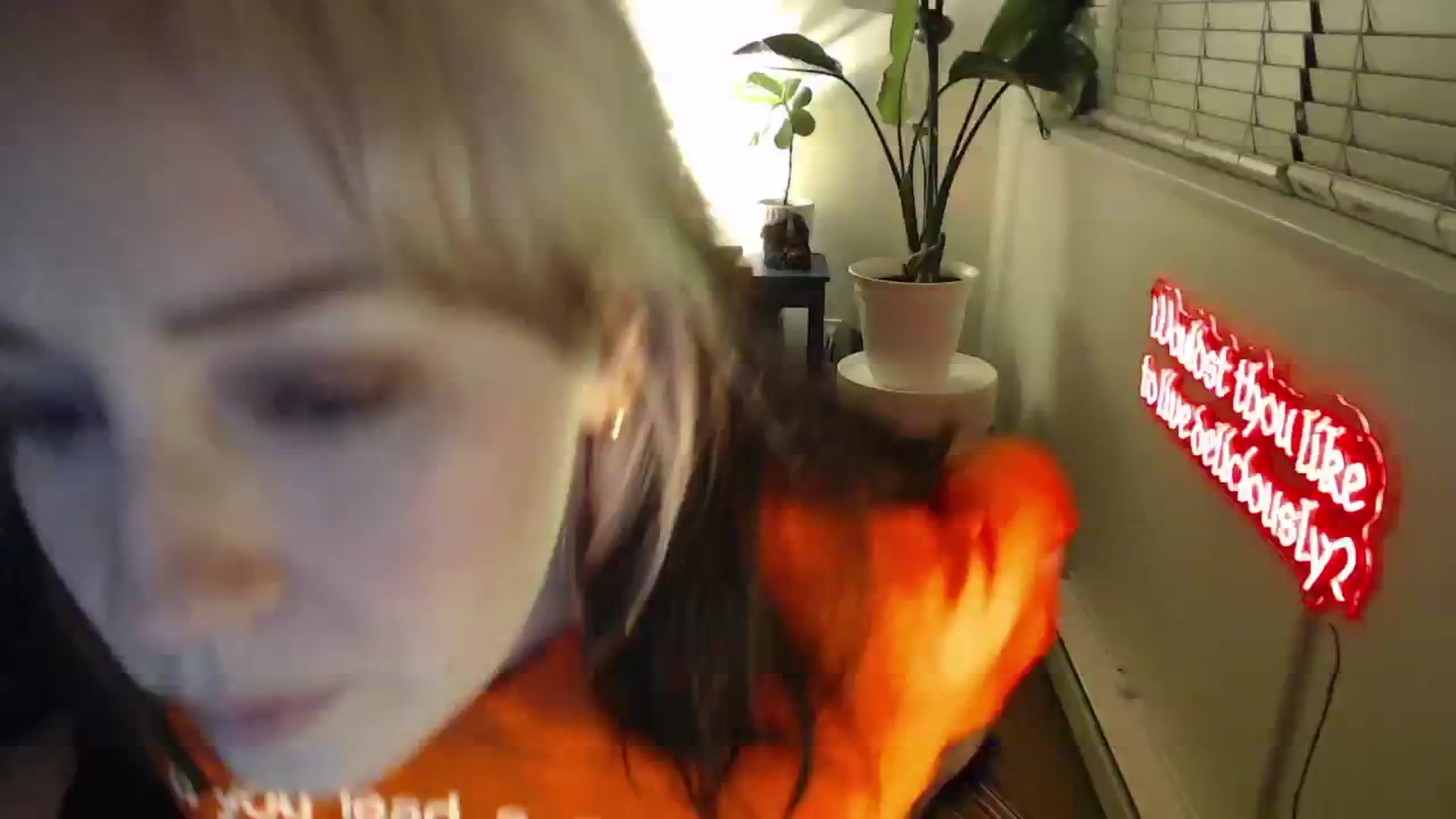 Gallery image thumbnail from NahlaHoney's myfreecams stream on, 01/03/2025, 04:48 image 1 of 20