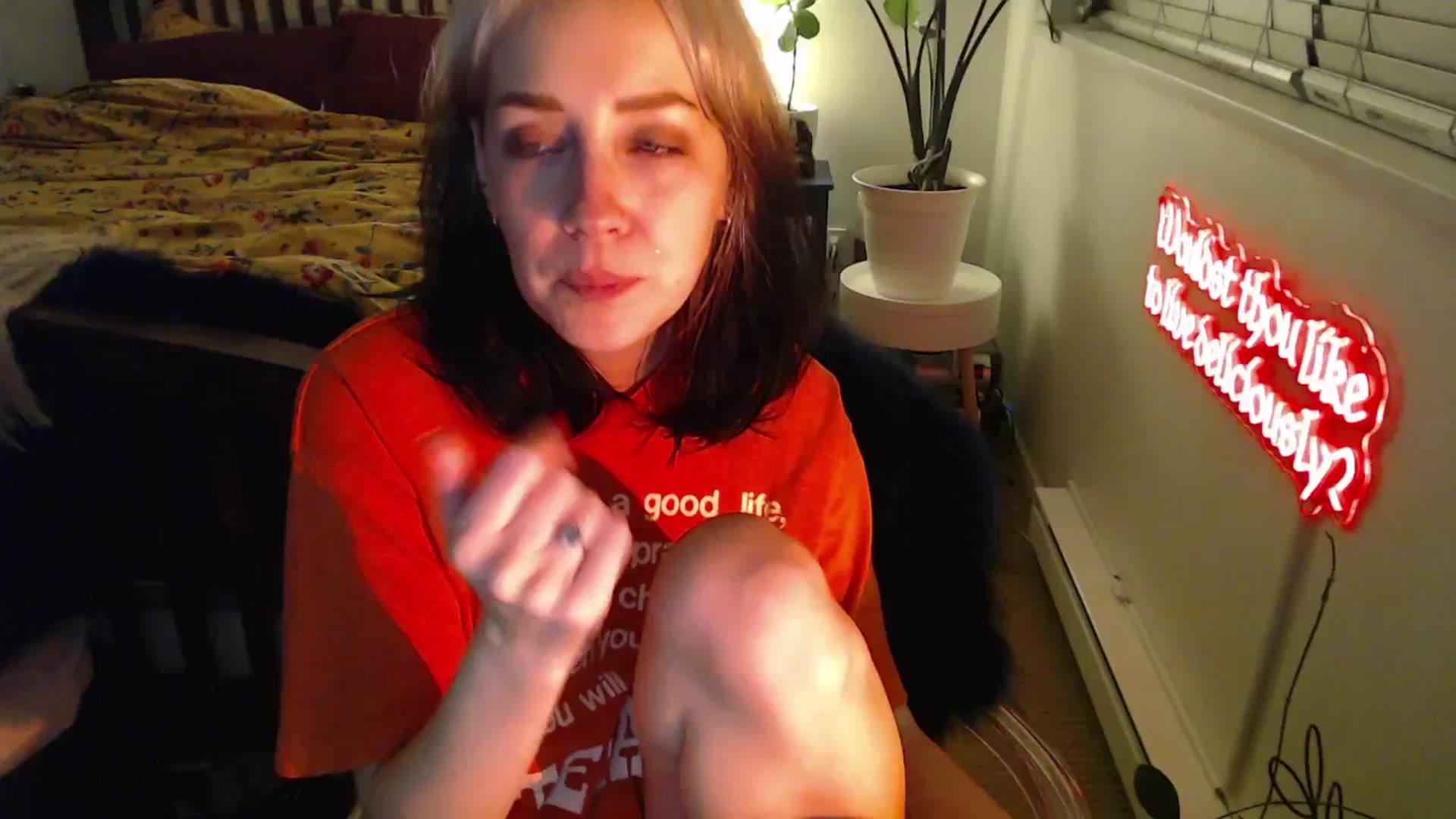 Gallery image thumbnail from NahlaHoney's myfreecams stream on, 01/03/2025, 04:48 image 2 of 20