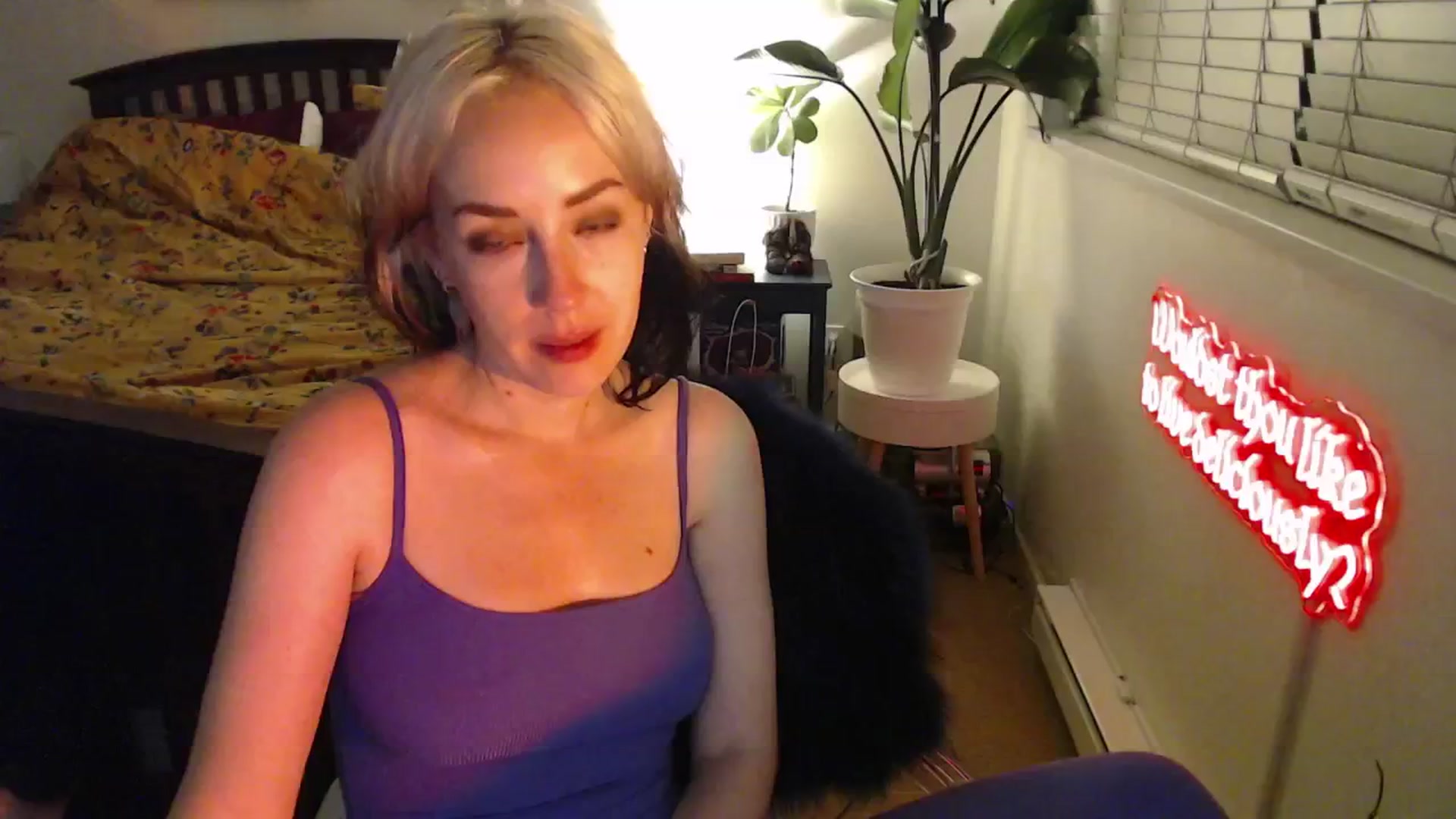 Gallery image thumbnail from NahlaHoney's myfreecams stream on, 01/24/2025, 06:09 image 1 of 20