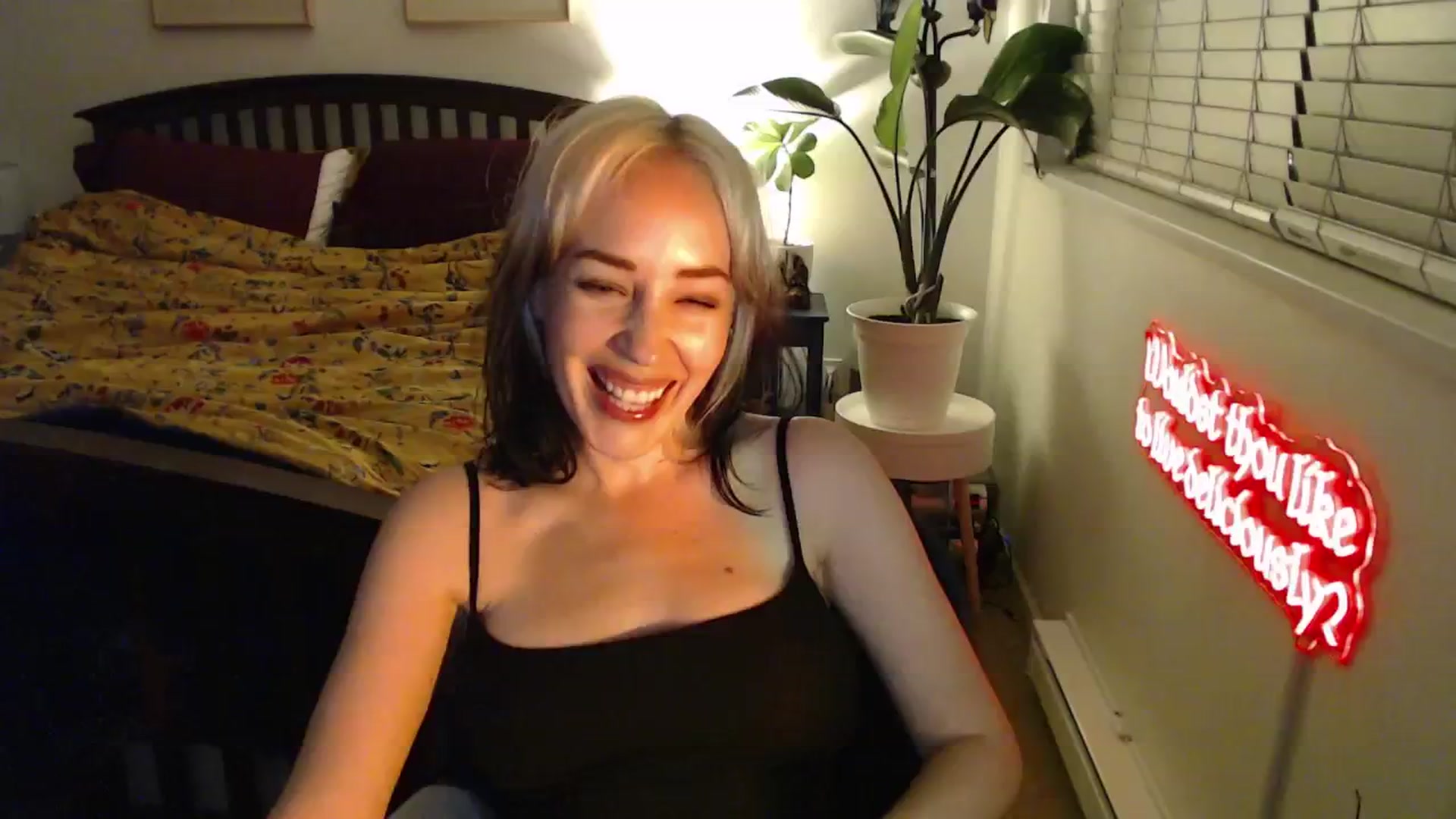 Gallery image thumbnail from NahlaHoney's myfreecams stream on, 01/26/2025, 05:40 image 5 of 20