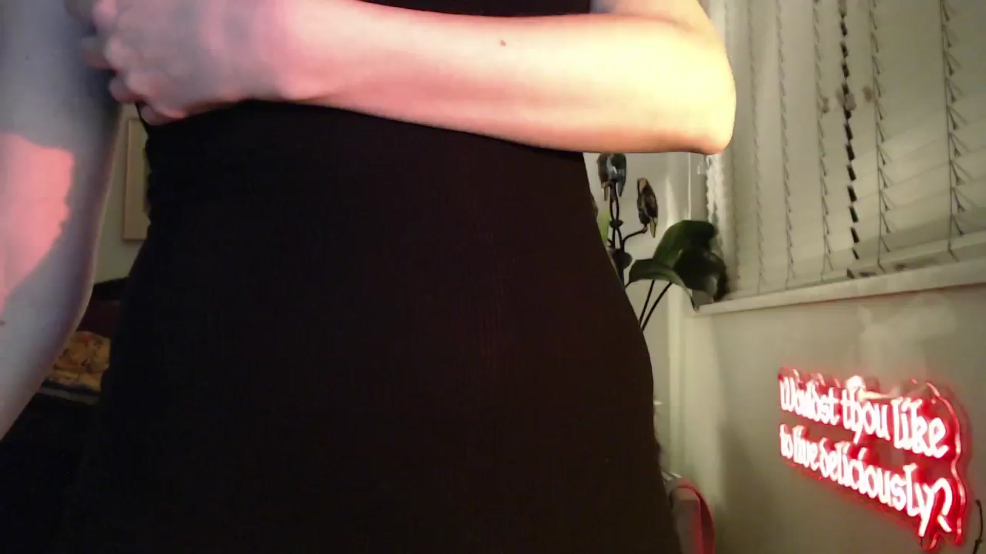 Gallery image thumbnail from NahlaHoney's myfreecams stream on, 01/26/2025, 05:40 image 15 of 20