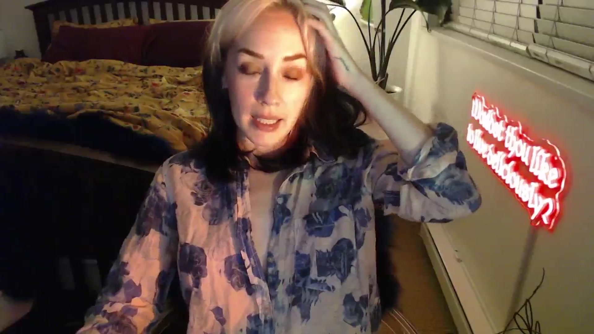 Gallery image thumbnail from NahlaHoney's myfreecams stream on, 01/27/2025, 03:17 image 3 of 20