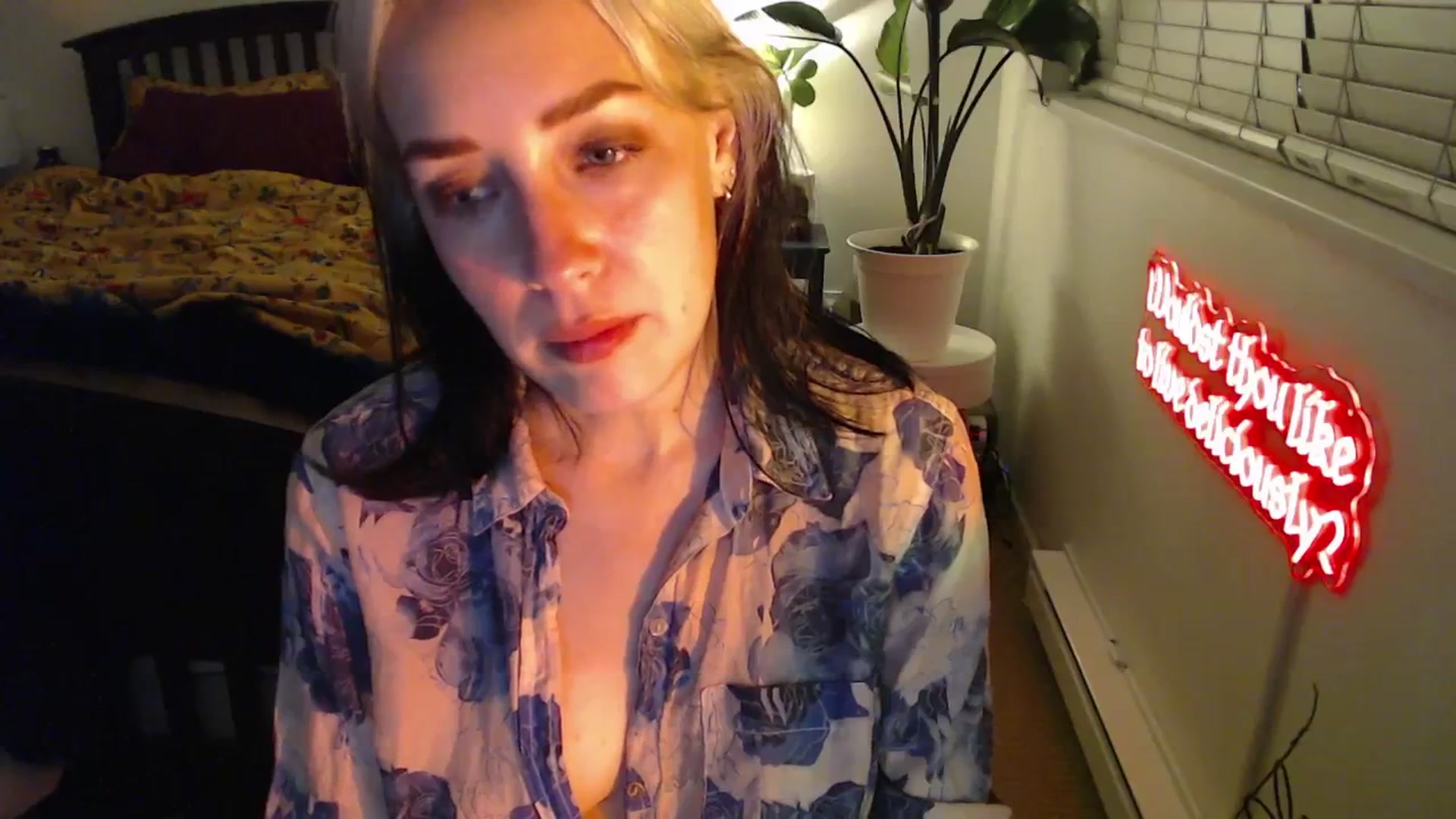 Gallery image thumbnail from NahlaHoney's myfreecams stream on, 01/27/2025, 05:01 image 16 of 20