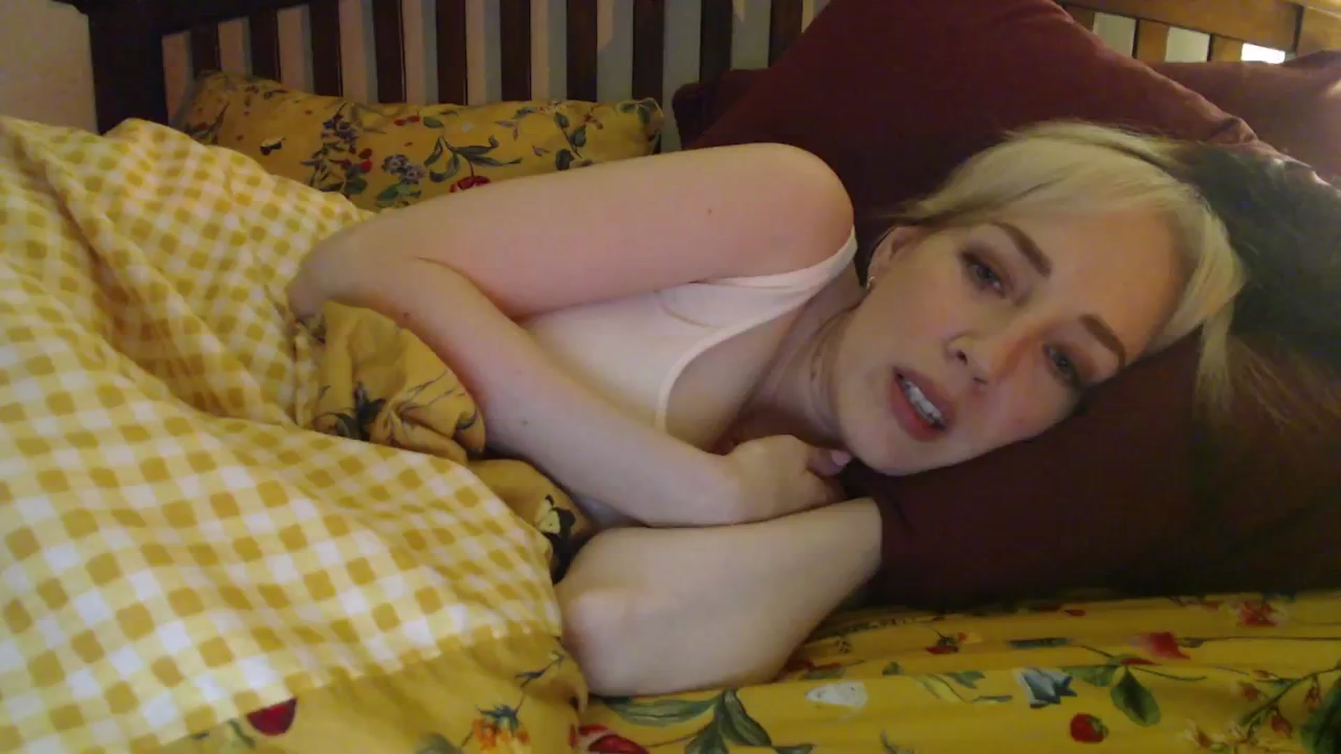 Gallery image thumbnail from NahlaHoney's myfreecams stream on, 01/28/2025, 05:40 image 7 of 20