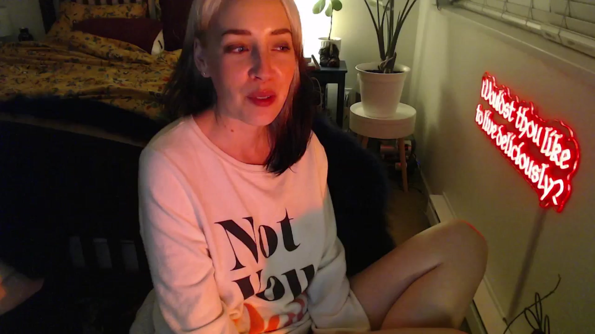 Gallery image thumbnail from NahlaHoney's myfreecams stream on, 01/29/2025, 04:40 image 19 of 20