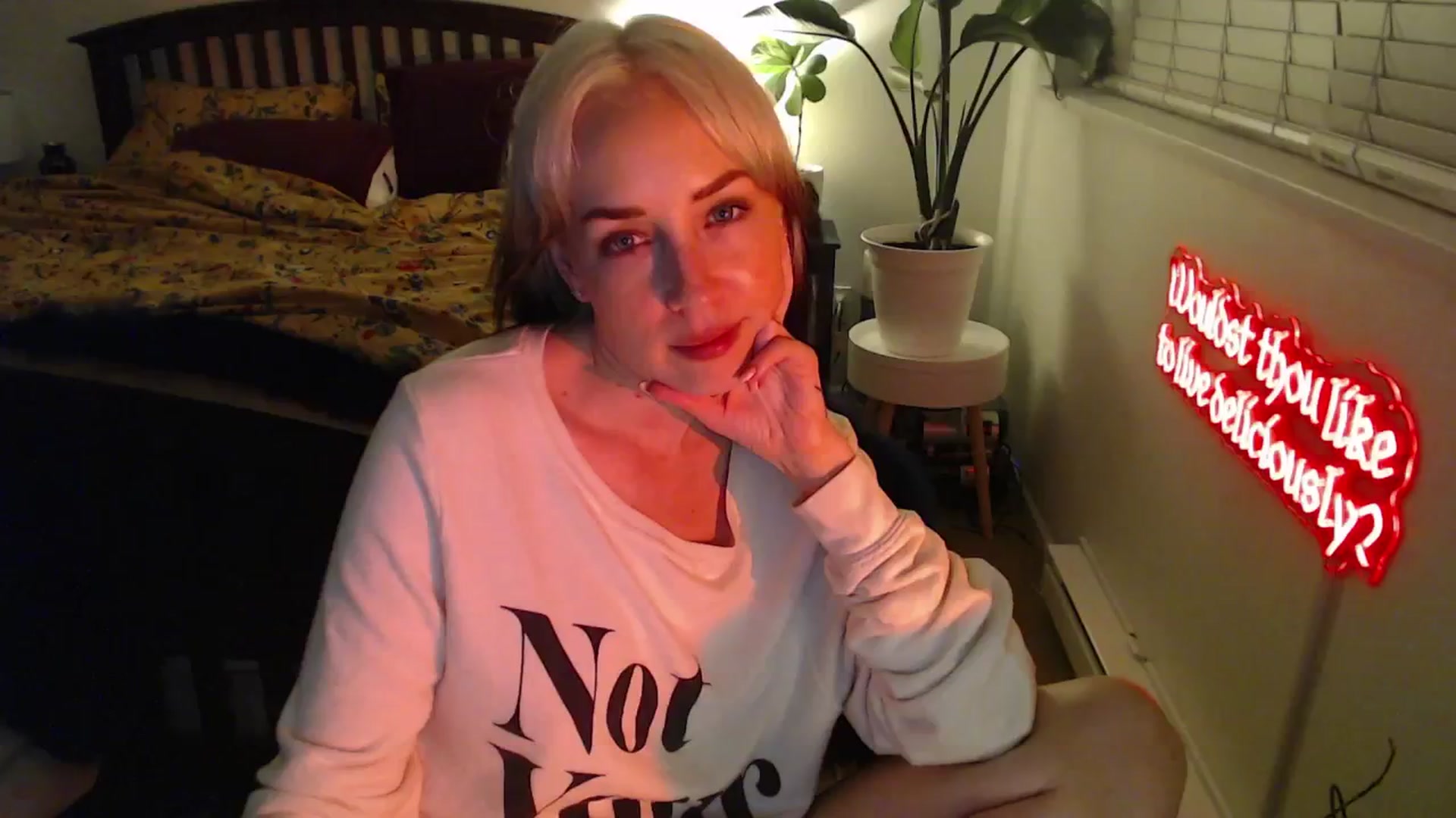 Gallery image thumbnail from NahlaHoney's myfreecams stream on, 01/29/2025, 04:40 image 9 of 20