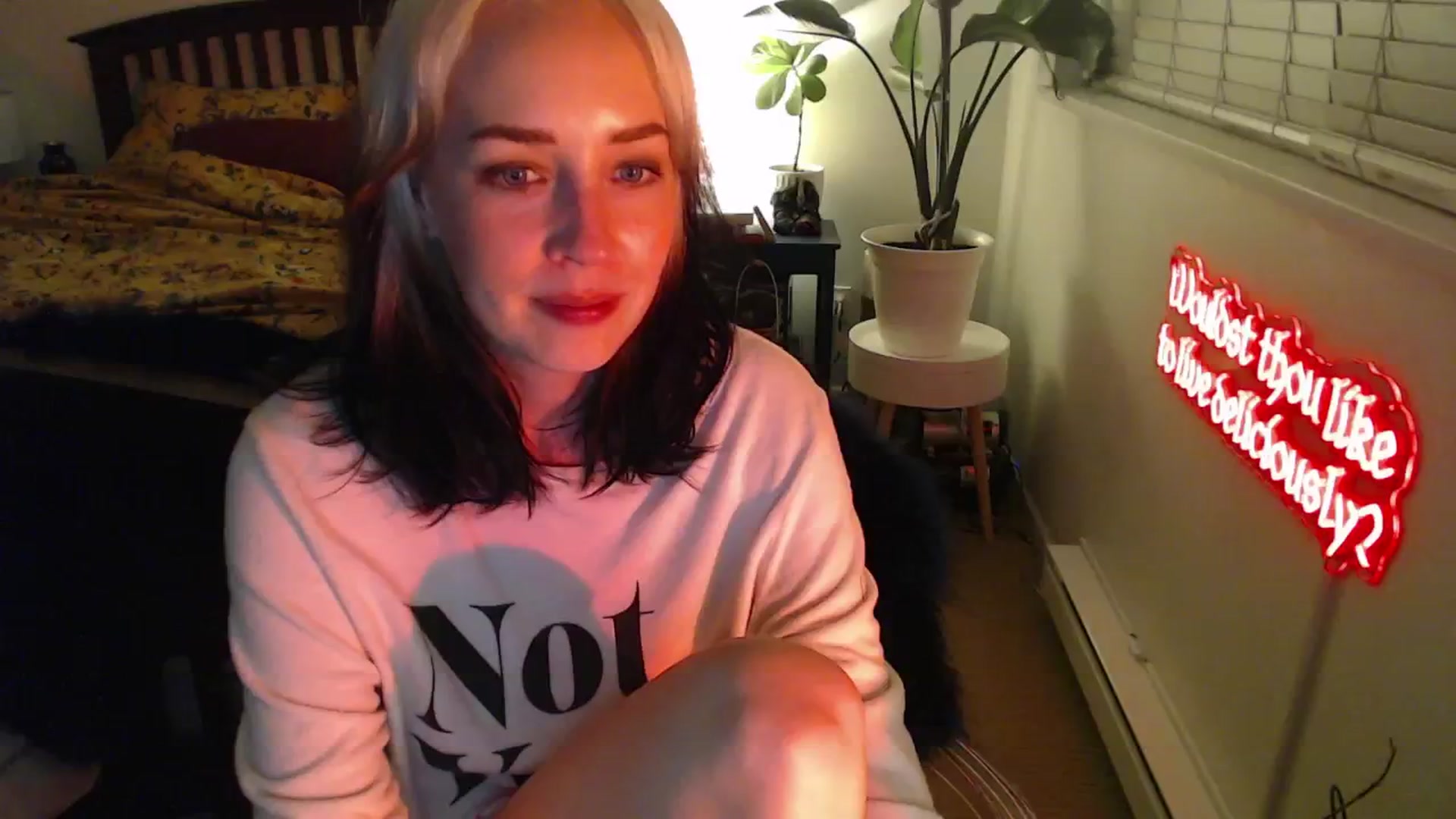 Gallery image thumbnail from NahlaHoney's myfreecams stream on, 01/29/2025, 04:40 image 6 of 20