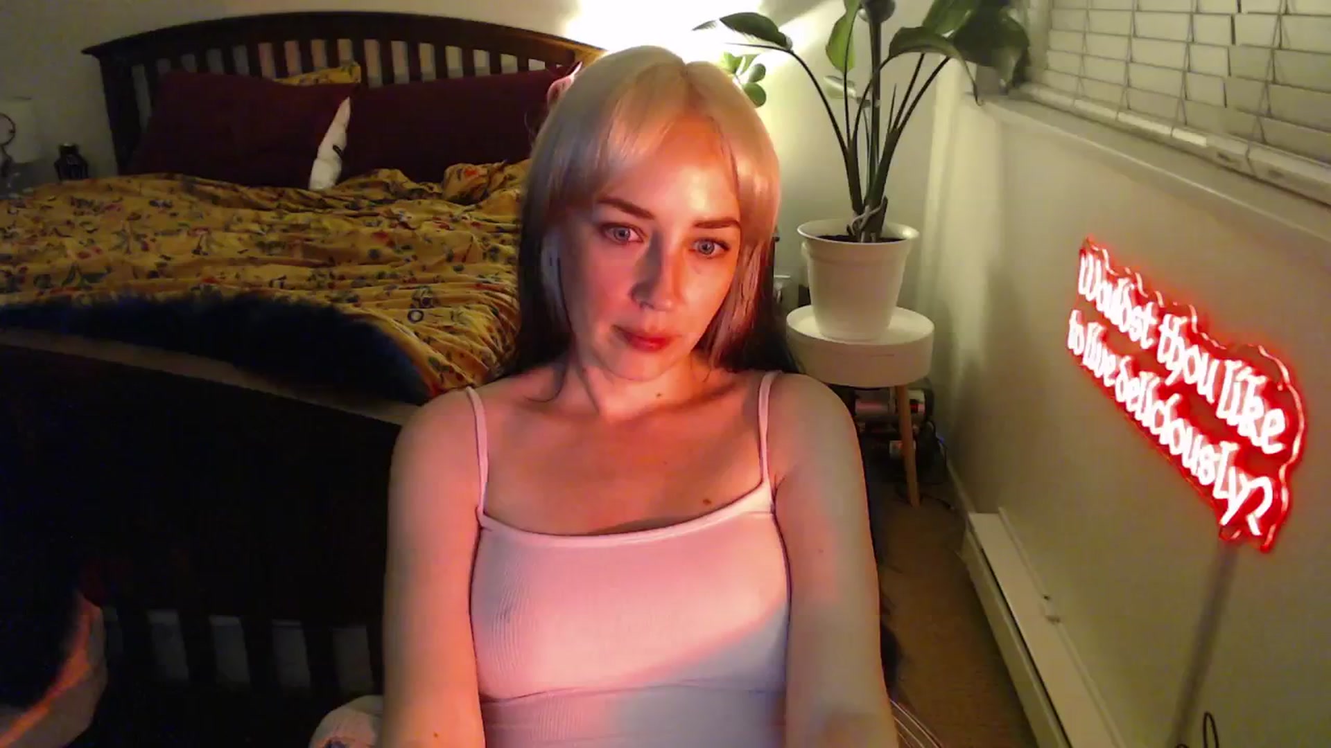 Gallery image thumbnail from NahlaHoney's myfreecams stream on, 02/02/2025, 05:50 image 4 of 20