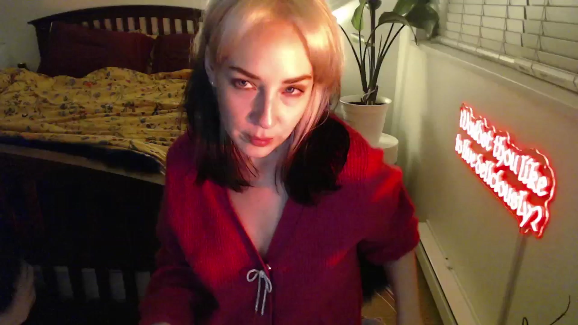Gallery image thumbnail from NahlaHoney's myfreecams stream on, 02/03/2025, 05:54 image 4 of 20