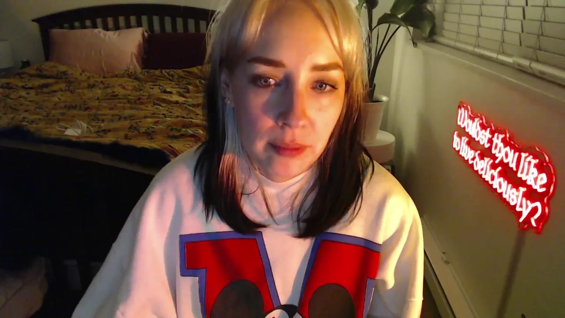 Gallery image thumbnail from NahlaHoney's myfreecams stream on, 02/07/2025, 04:39 image 17 of 20