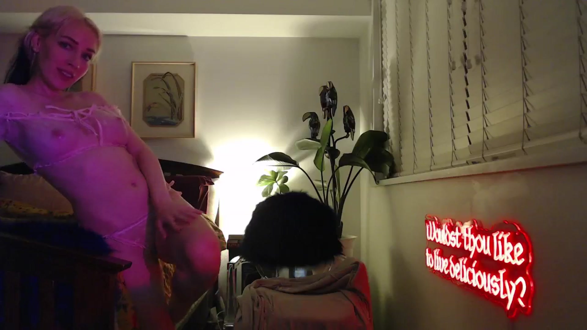 Gallery image thumbnail from NahlaHoney's myfreecams stream on, 02/10/2025, 05:31 image 14 of 20