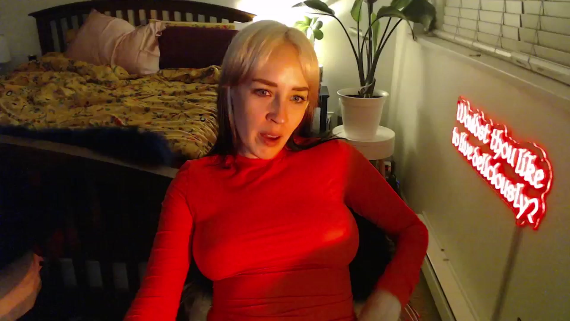 Gallery image thumbnail from NahlaHoney's myfreecams stream on, 02/11/2025, 05:32 image 12 of 20